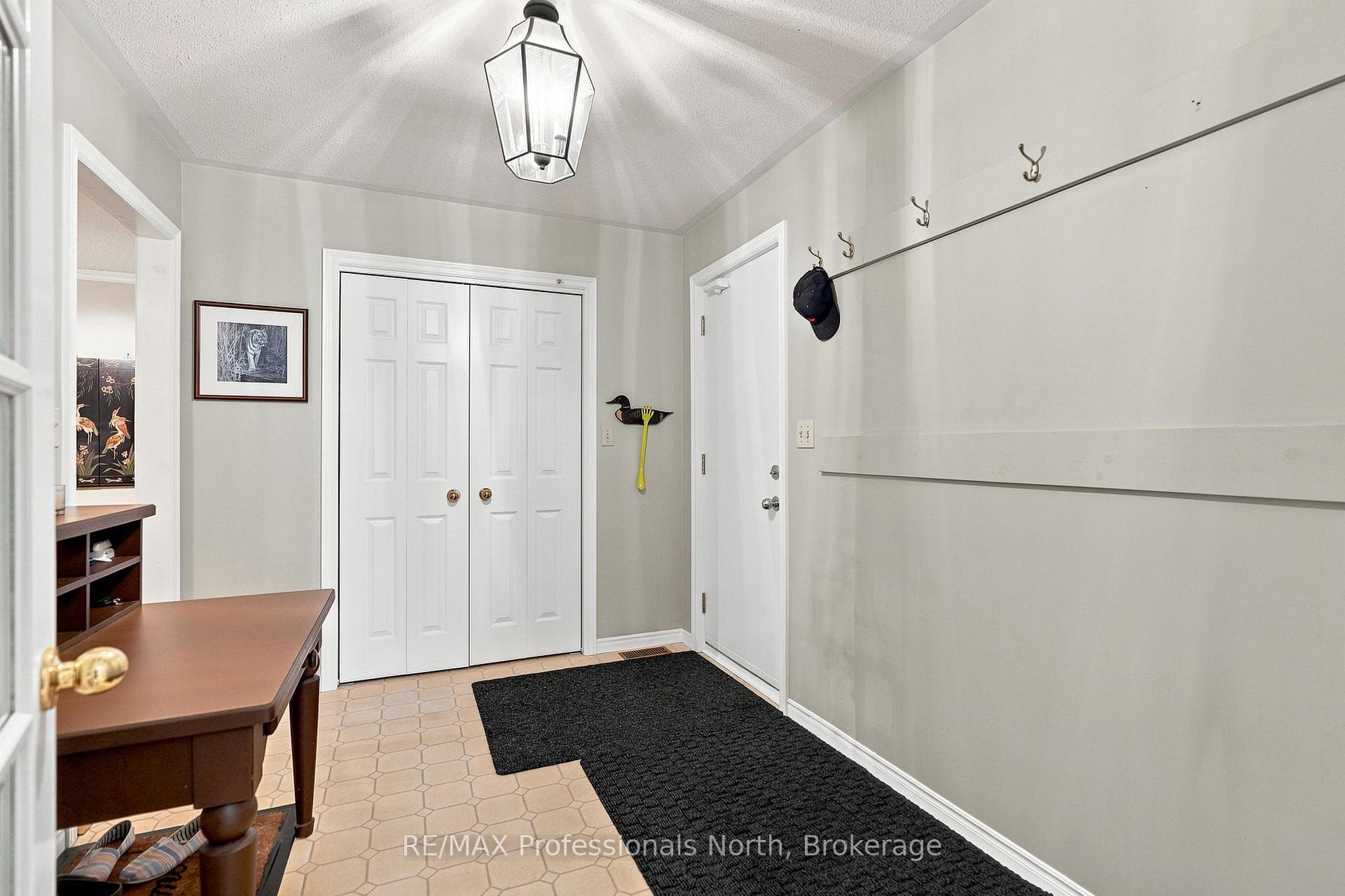 8 PALMER Court photo 35