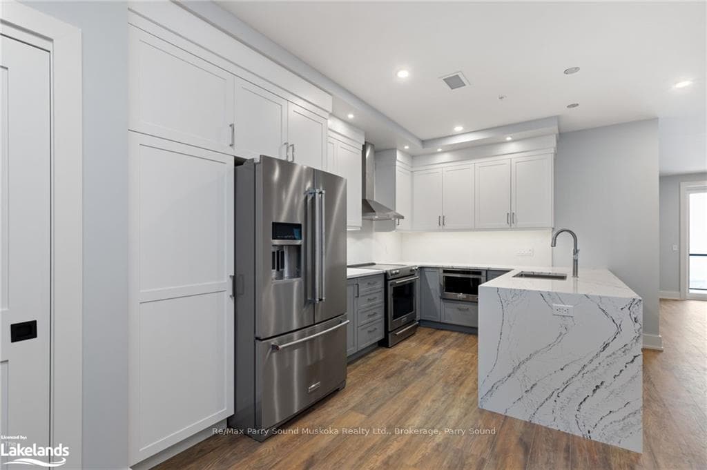 20 SALT DOCK Road Unit 307 photo 4