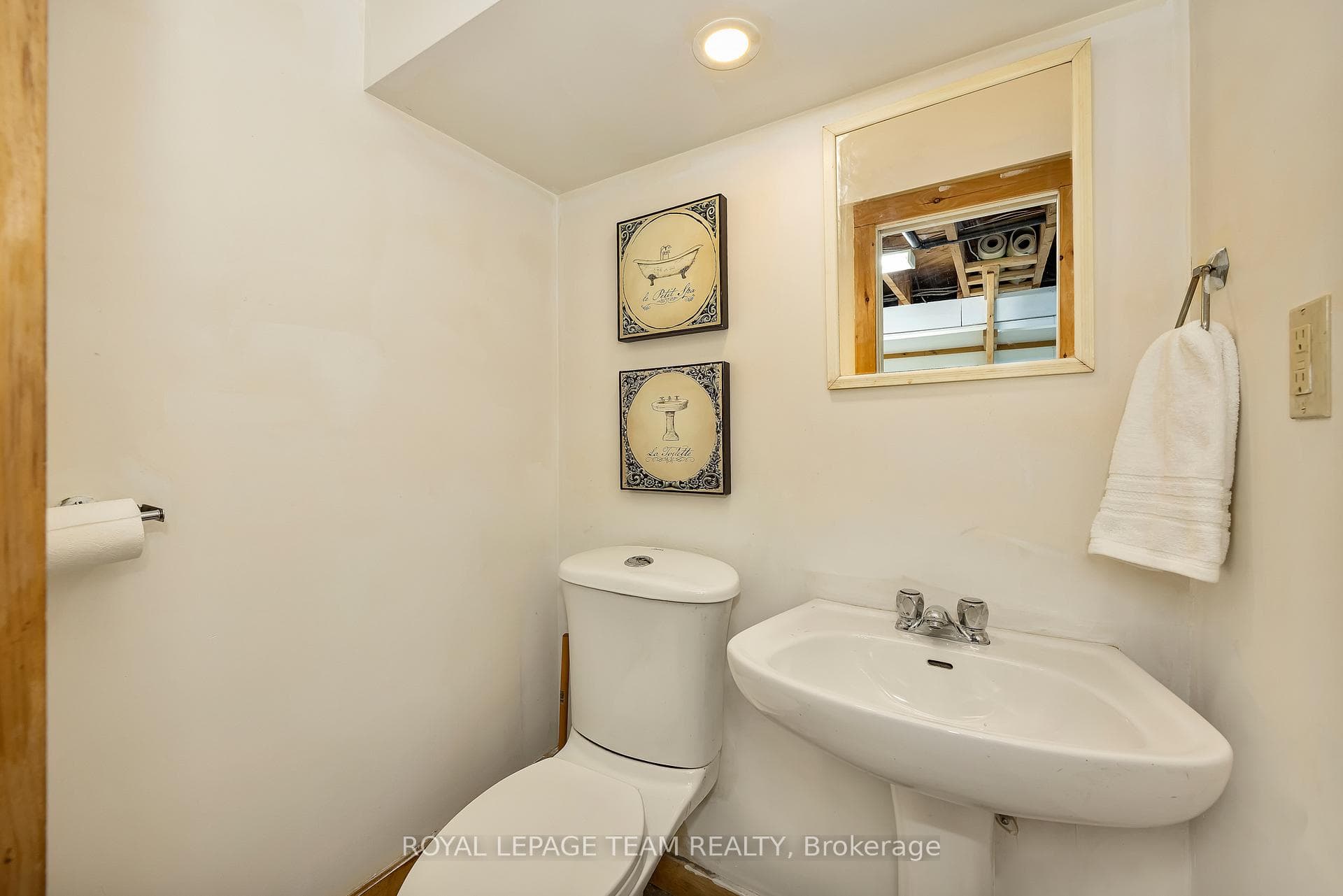 30 Elizabeth Drive photo 28