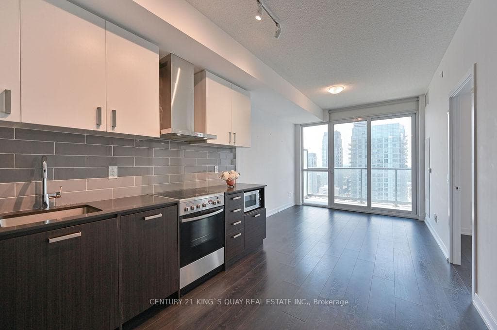125 Redpath Avenue Unit 3206 photo 15