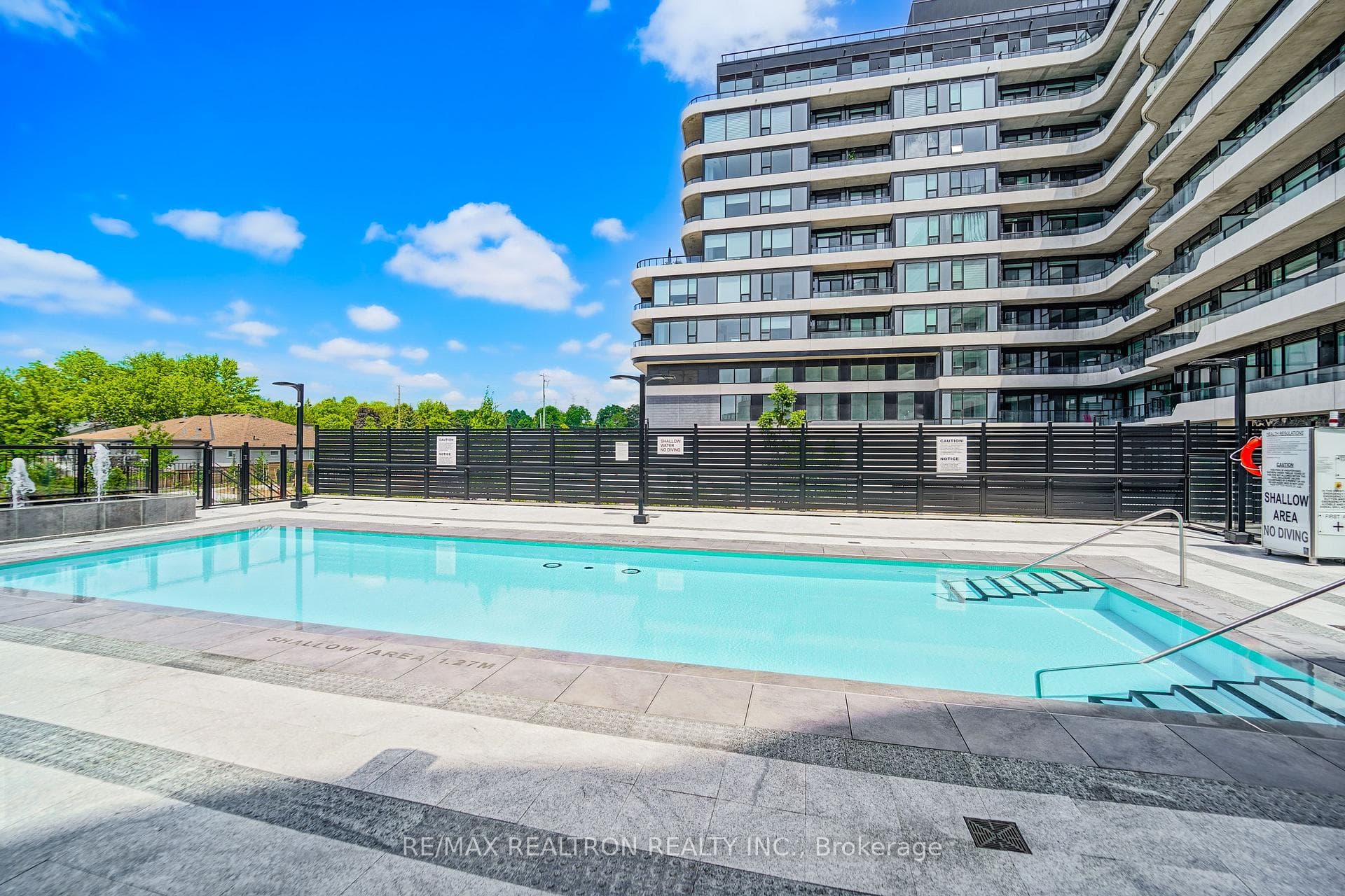 8188 Yonge Street Unit 627 photo 25