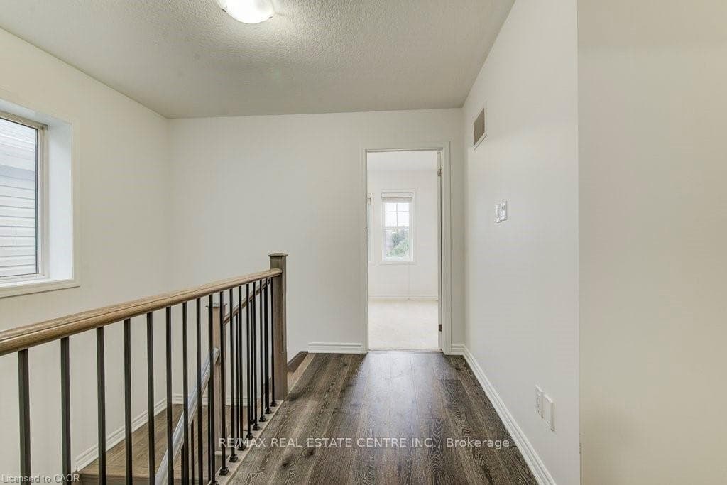 11 Compass Trail photo 25