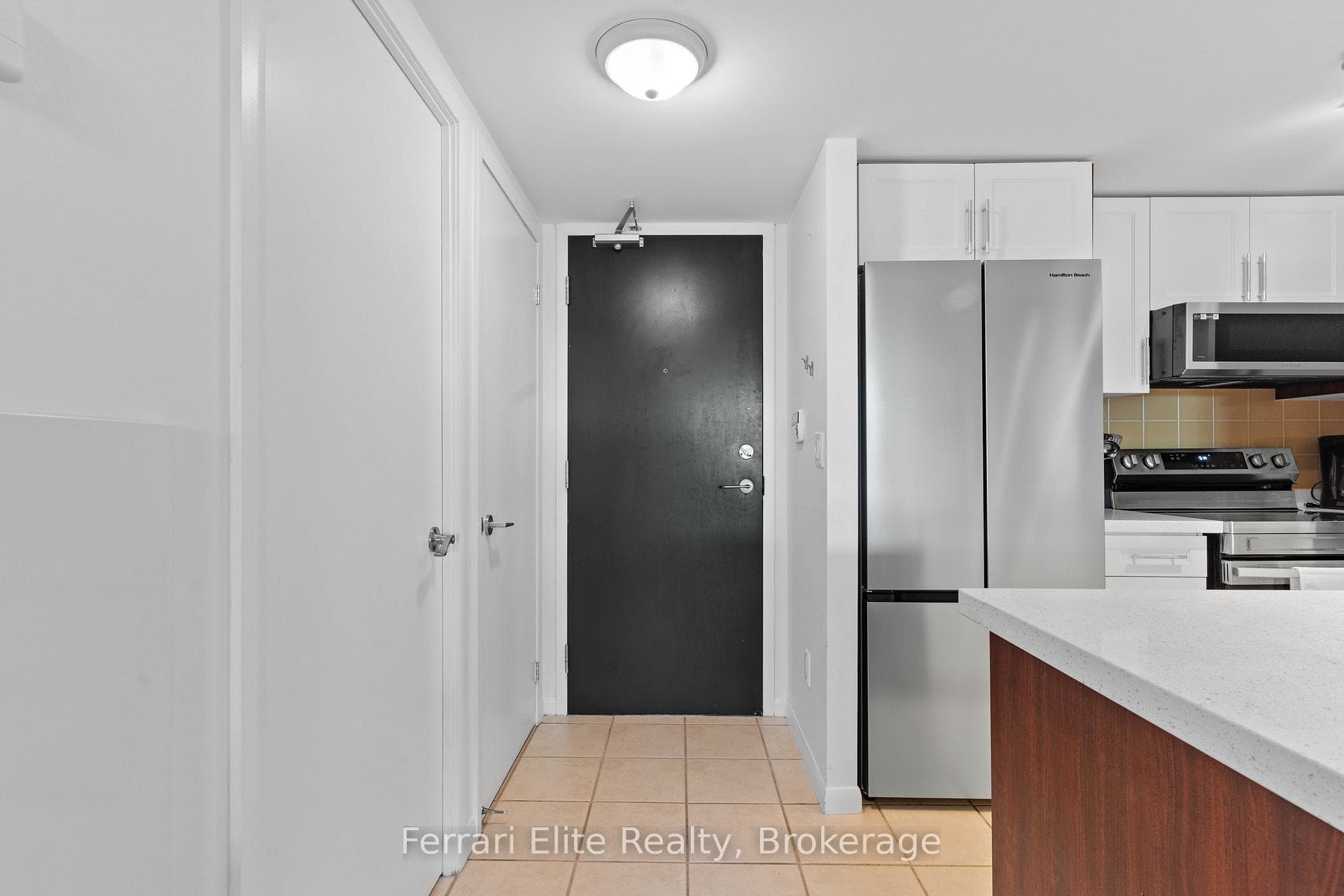 231 Fort York Boulevard Unit 427 photo 6
