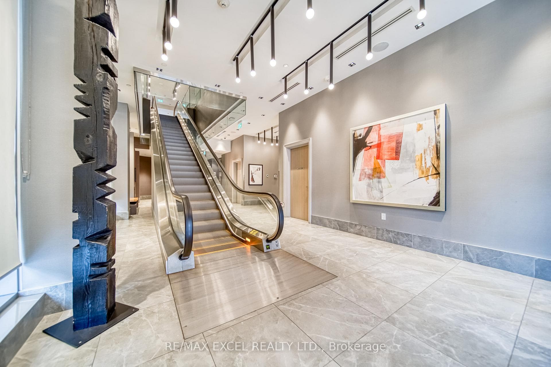 50 Wellesley Street Unit 2601 photo 4