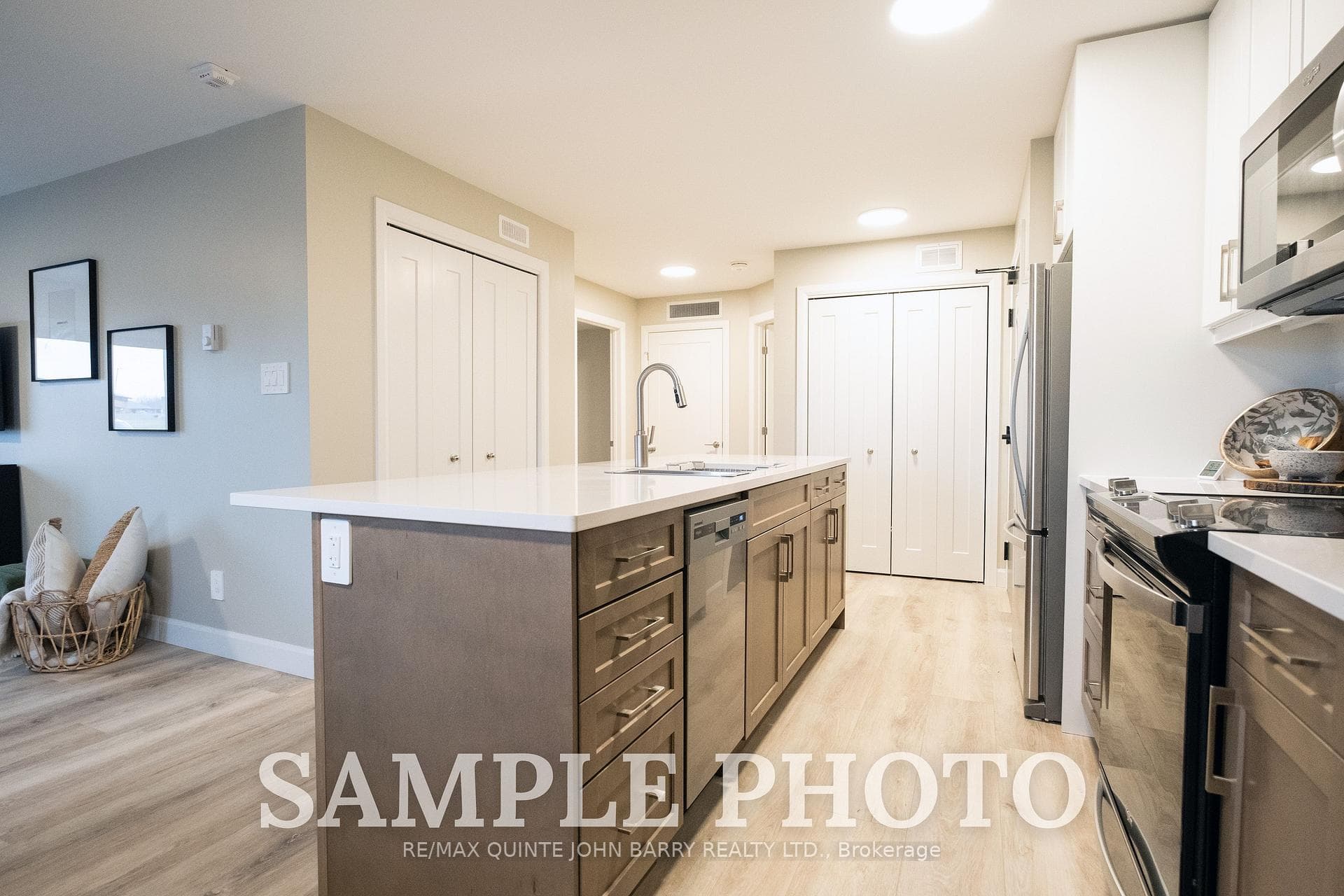 103-10 Hillside Meadow Drive photo 5