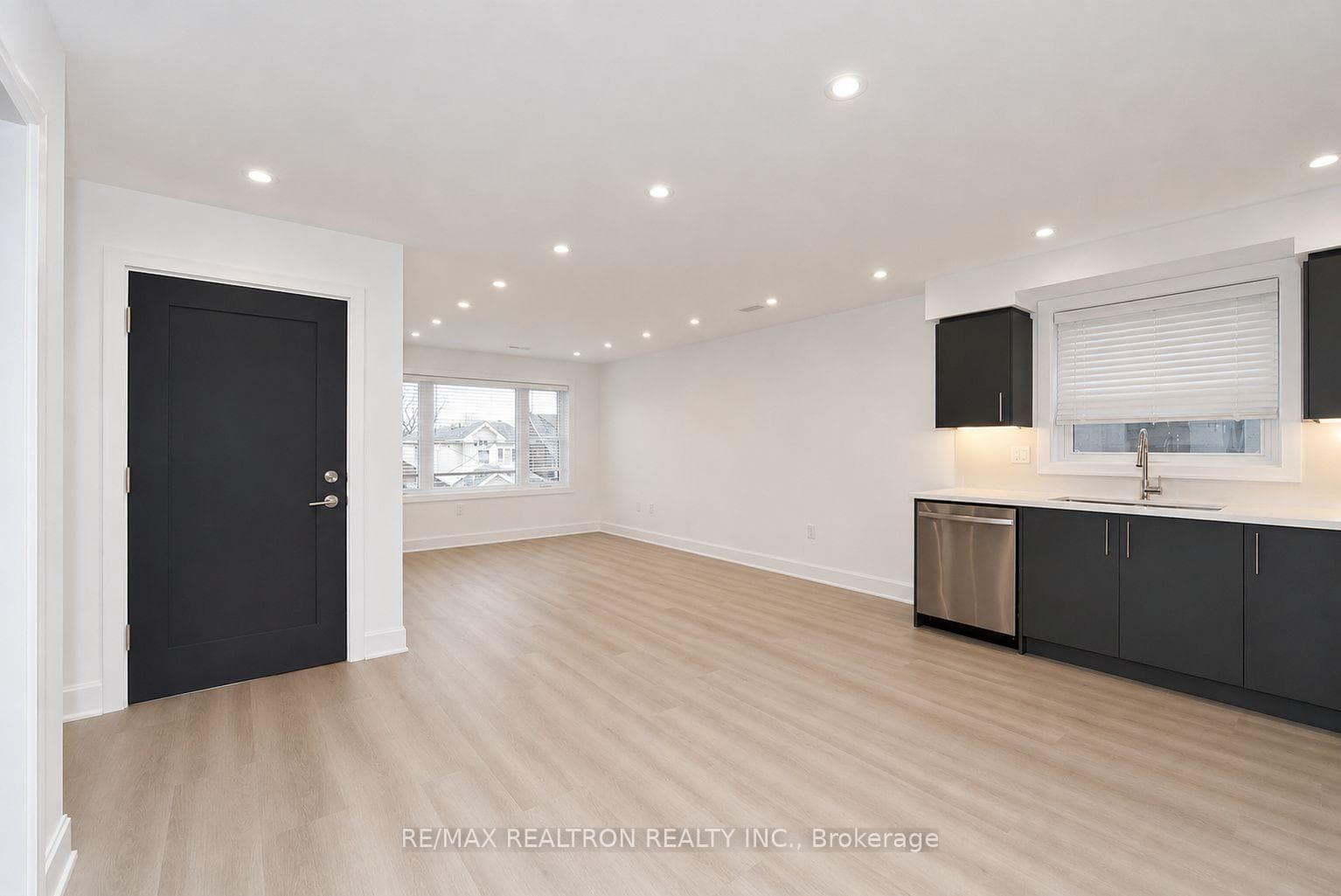 230 Boon Avenue Unit 5 photo 6