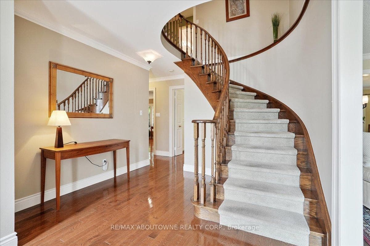 1309 Old Bridle Path photo 16