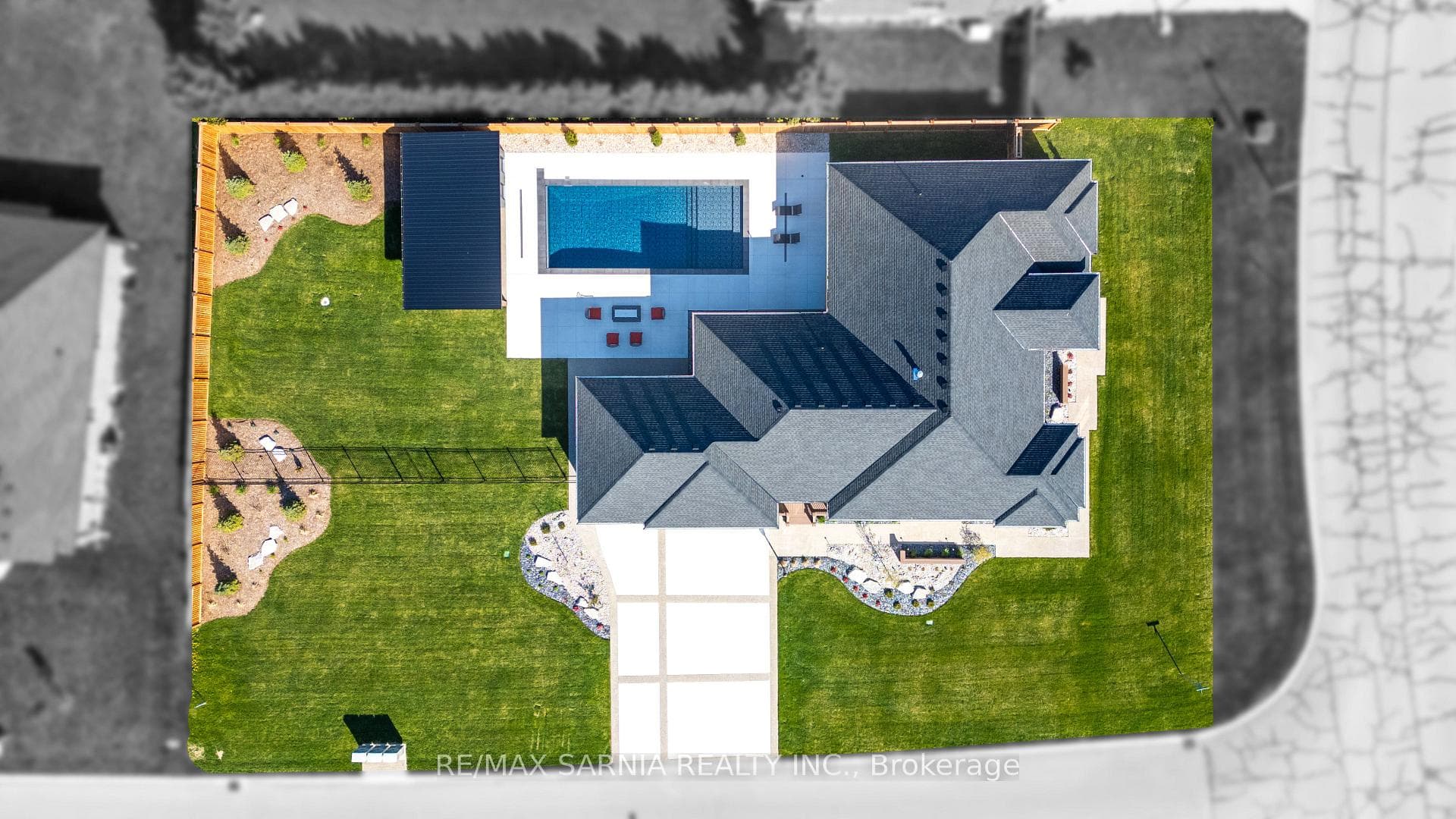 4110 CULLEN Drive photo 5