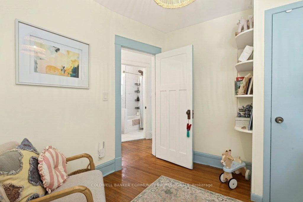 152 London Street photo 29
