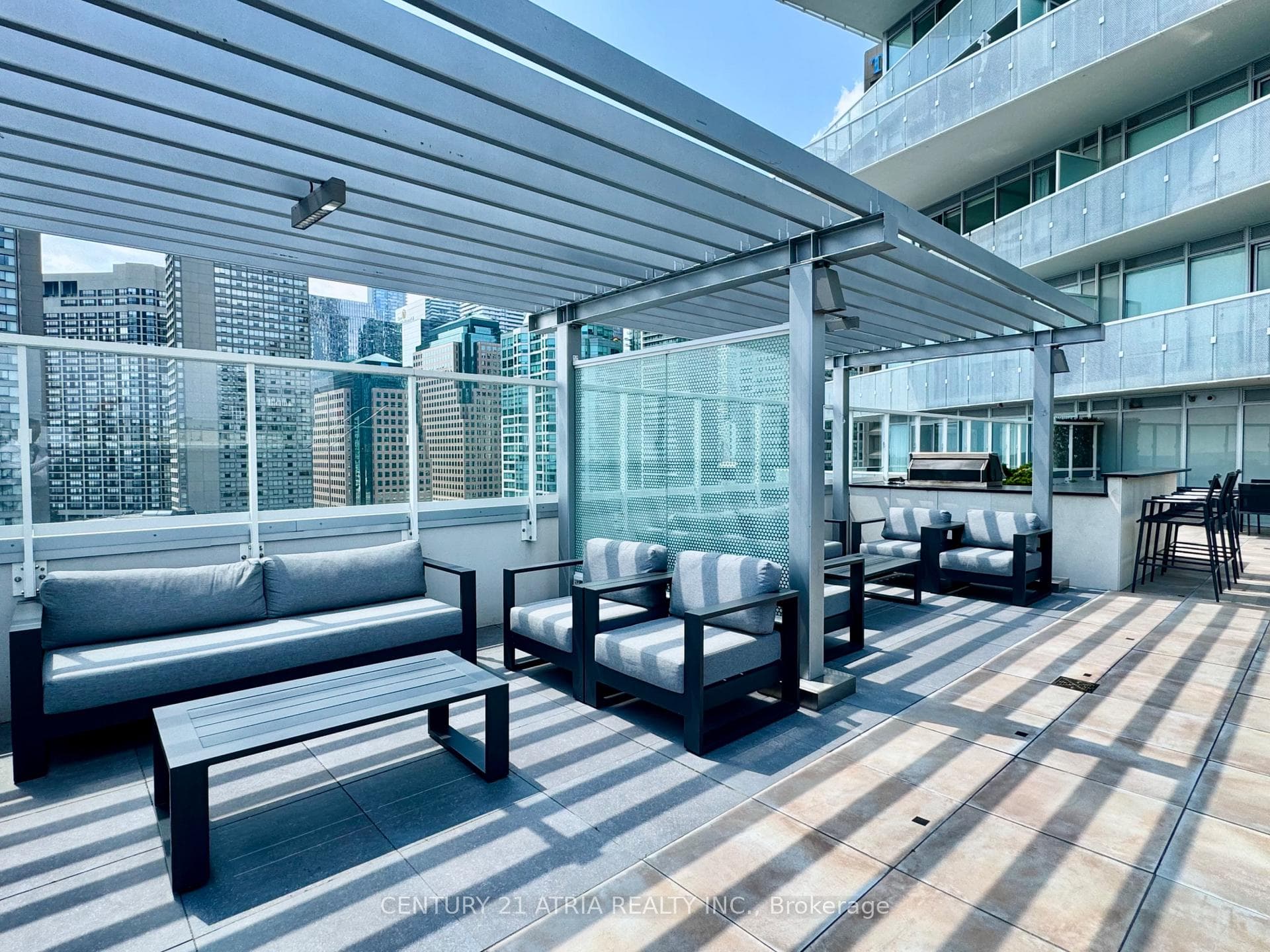 15 Queens Quay Unit 920 photo 26