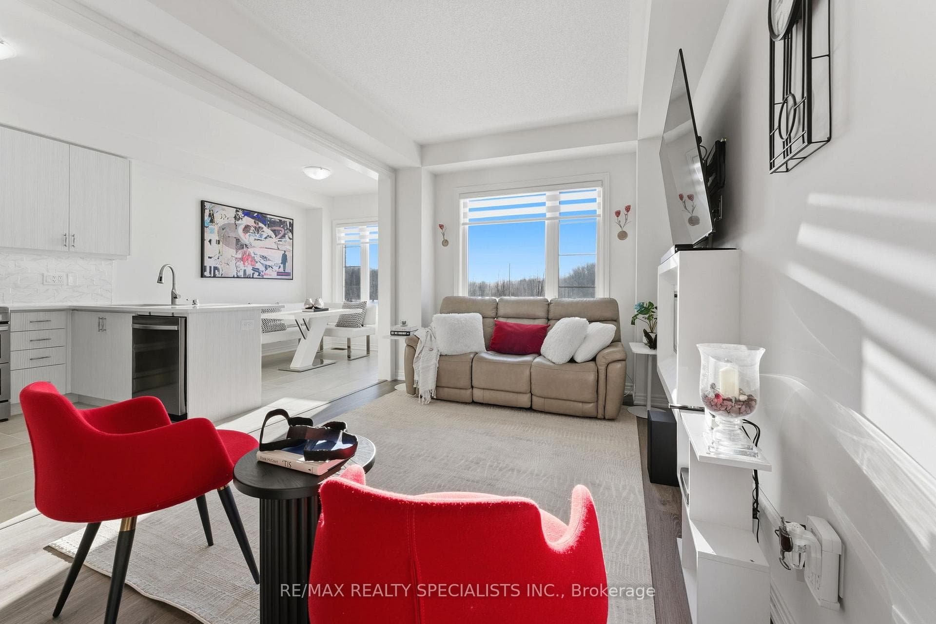 78 Great Falls Boulevard photo 7