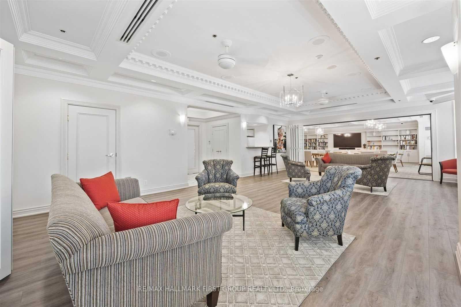 1000 The Esplanade Road Unit 1402 photo 19