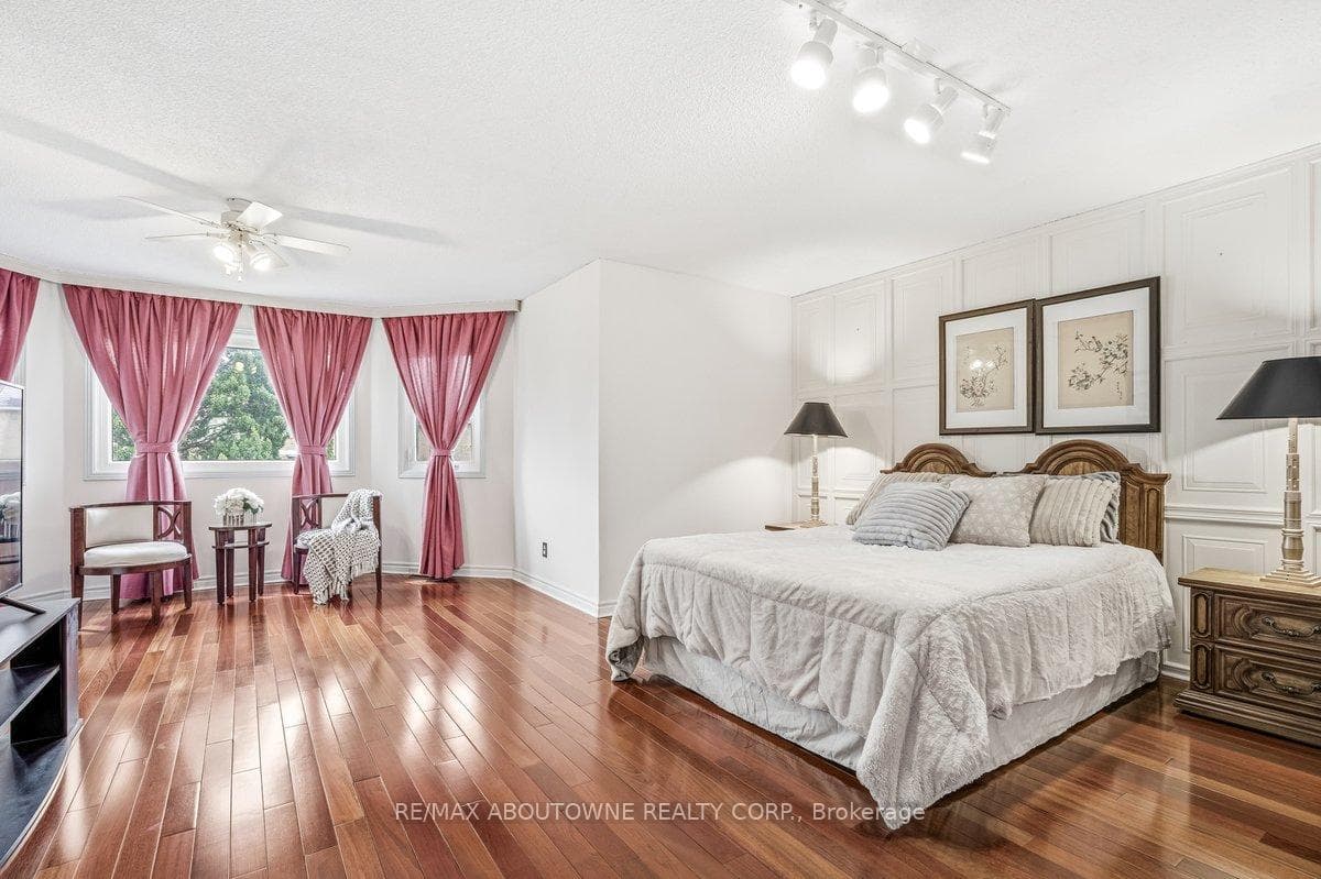 4538 Mayflower Drive photo 19
