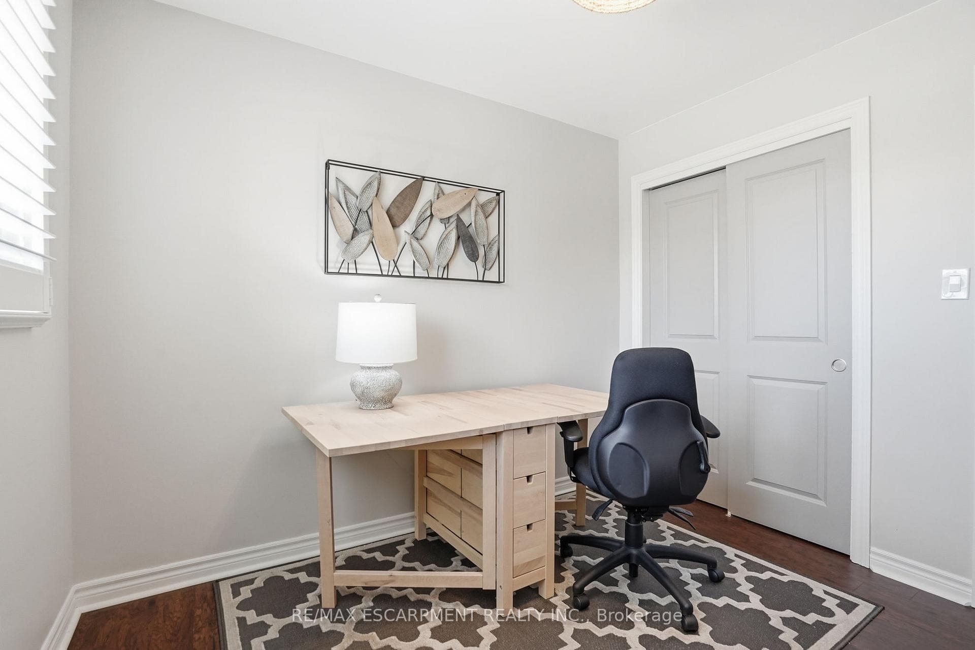 92 Watt Avenue photo 21
