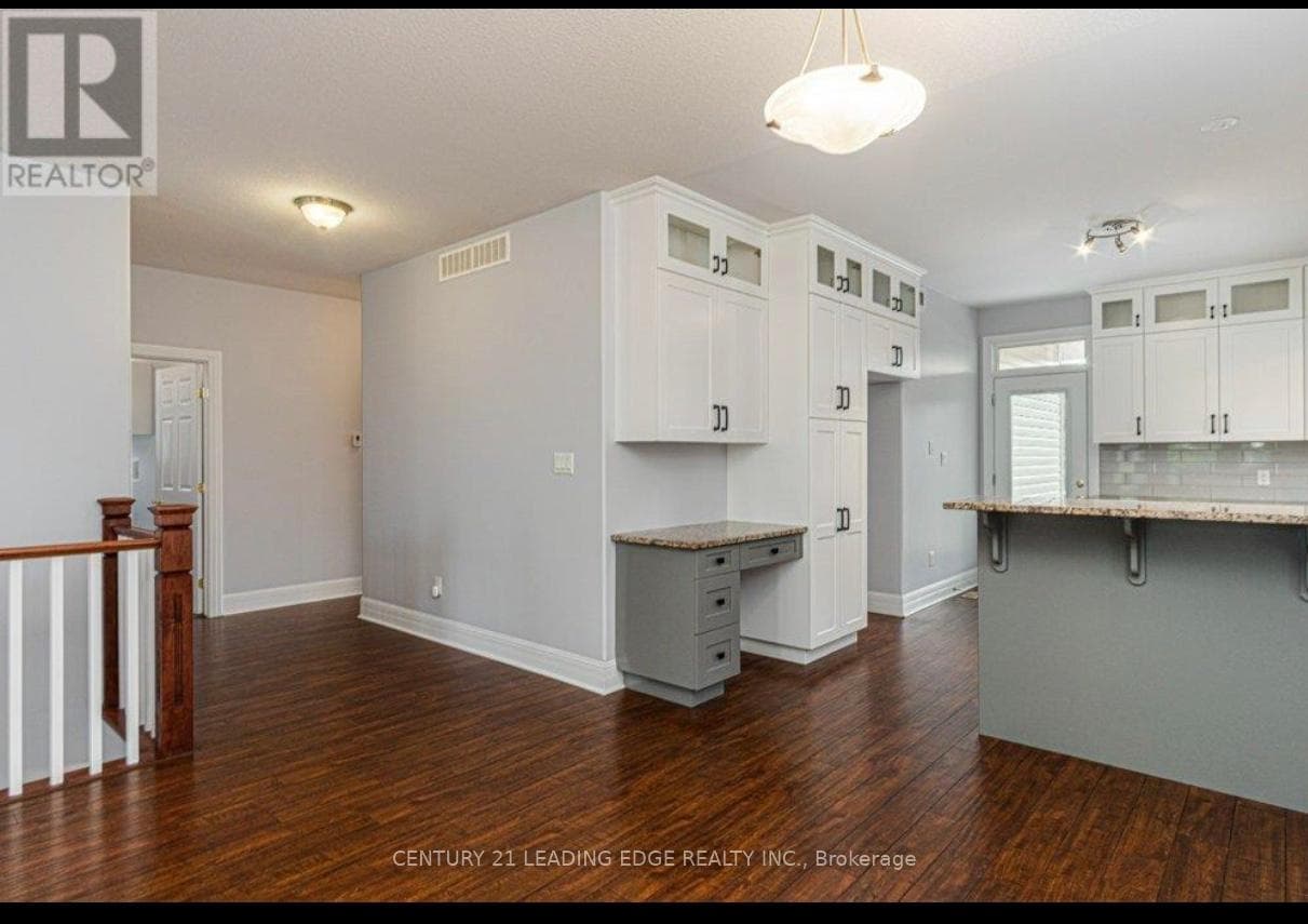 1513 Albany Drive photo 10