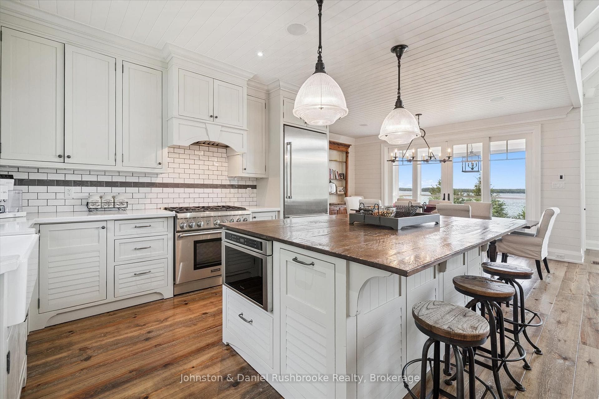 2-1350 Stephens Bay Road photo 11