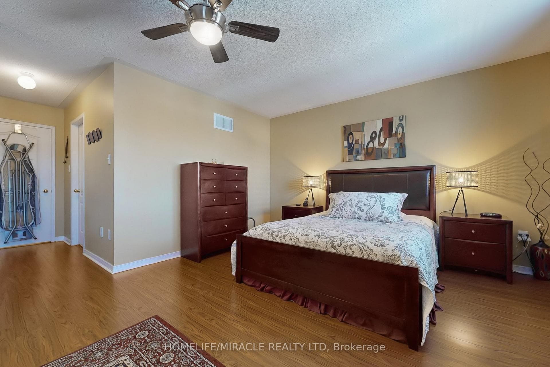 39 Evaridge Drive photo 25