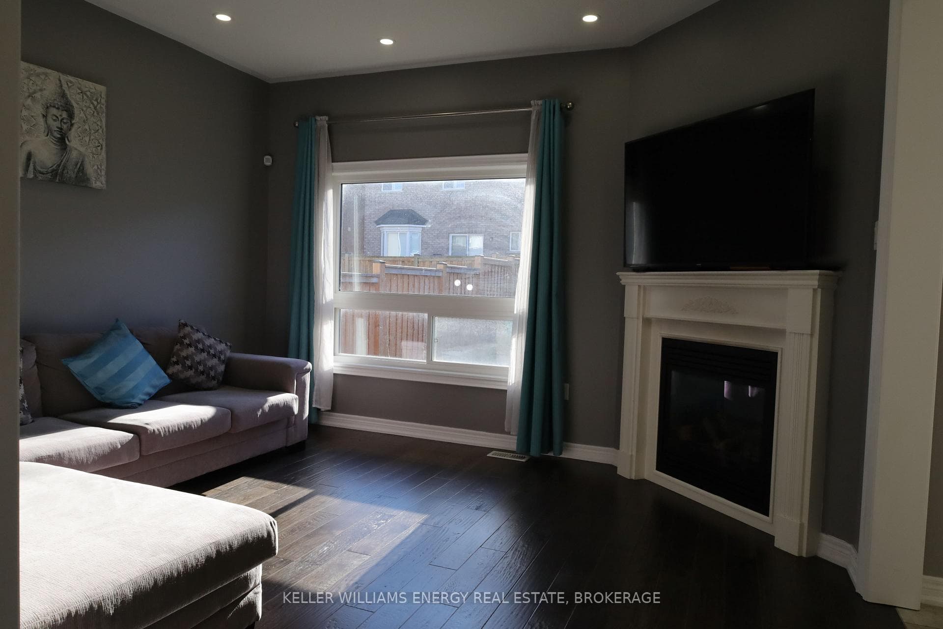 1537 Woodstream Avenue photo 5