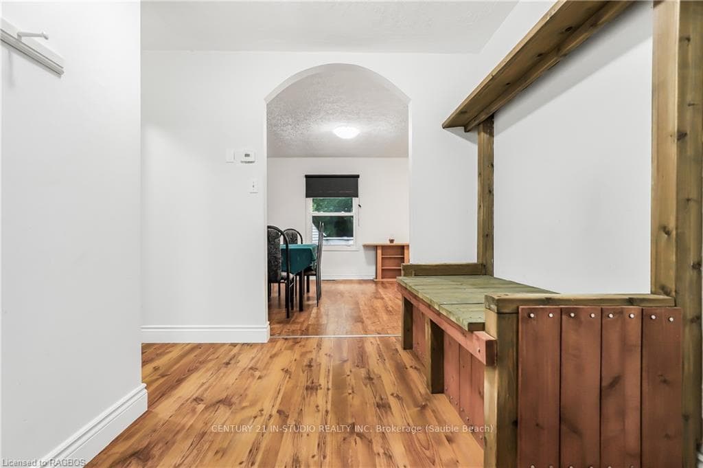 27 HEMLOCK Road photo 20