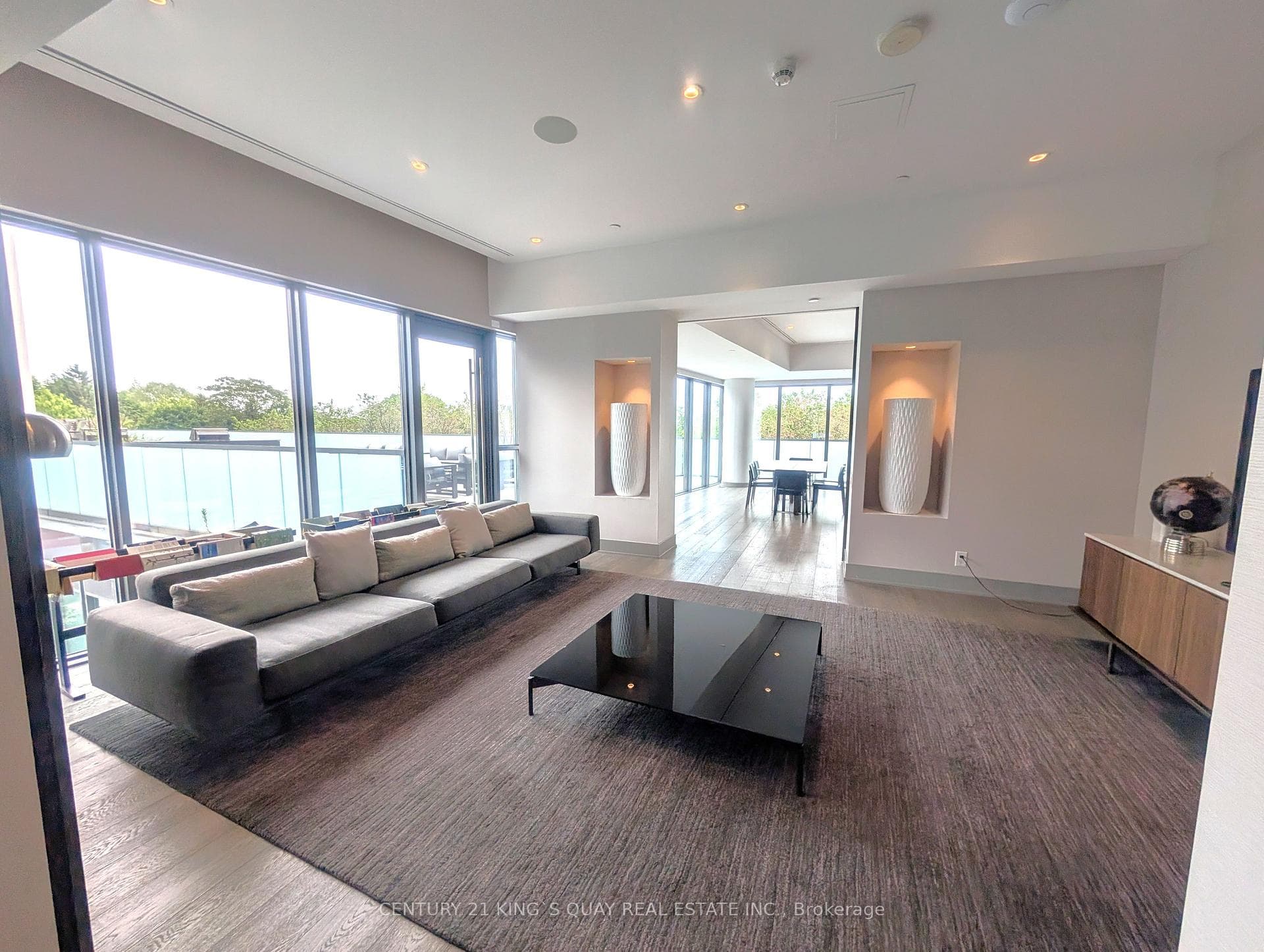 1815 Yonge Street Unit 1603 photo 25
