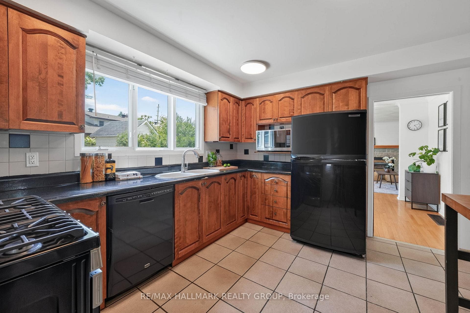 1038 Arnot Road photo 15