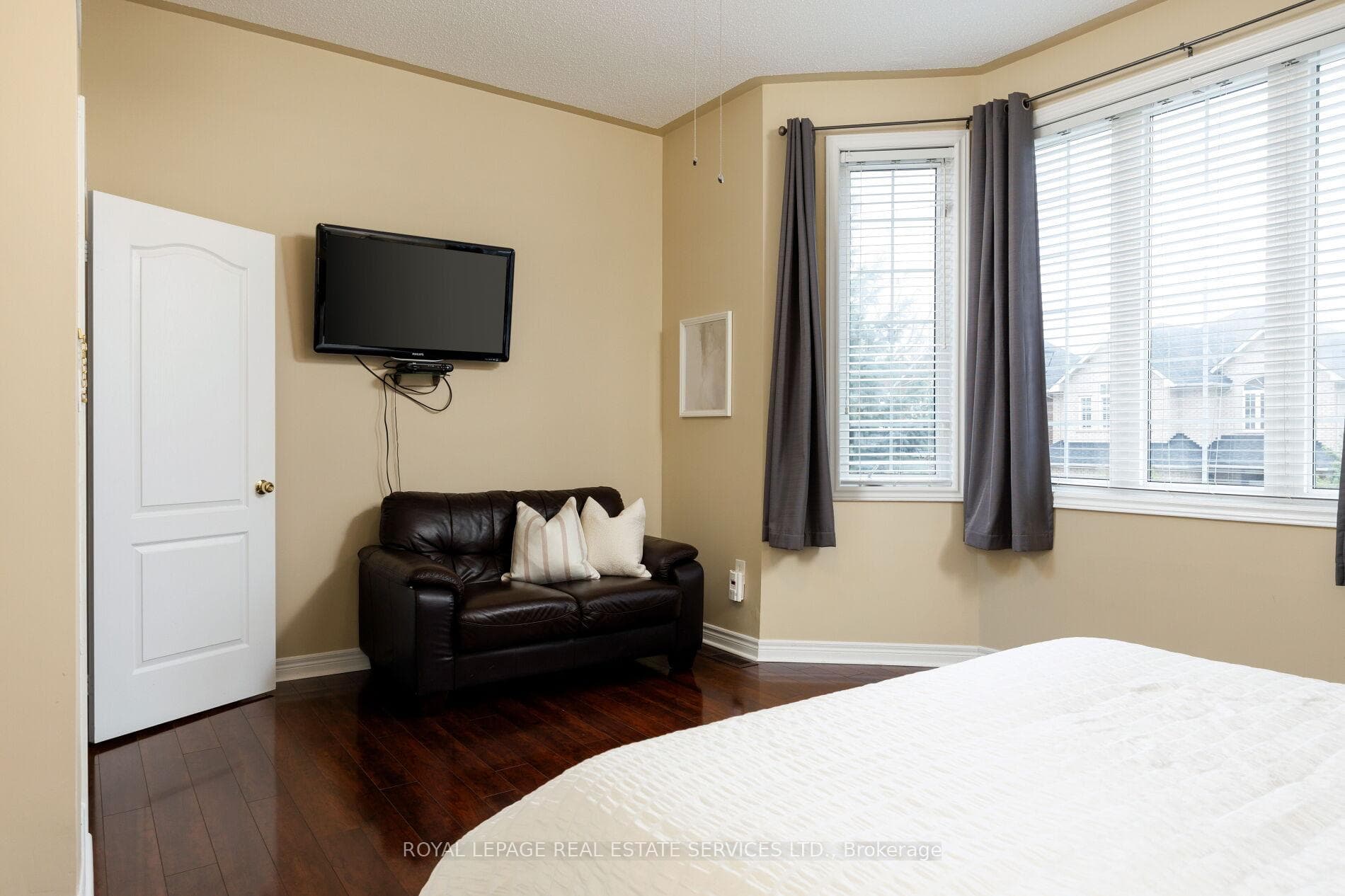 2252 Foxfield Road photo 21