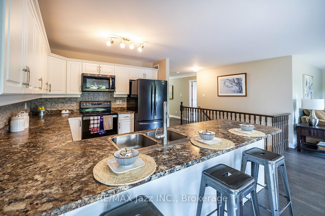 1 MILLPOND Lane photo 14
