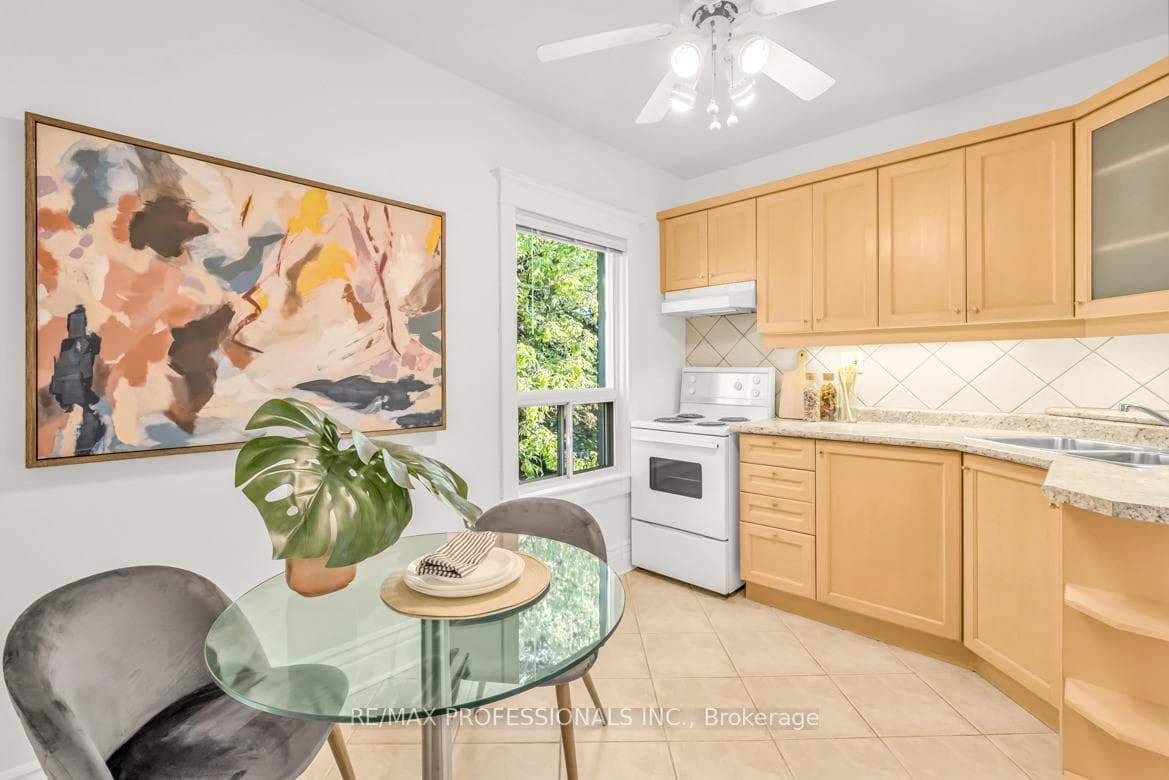 13 Cruikshank Avenue photo 23