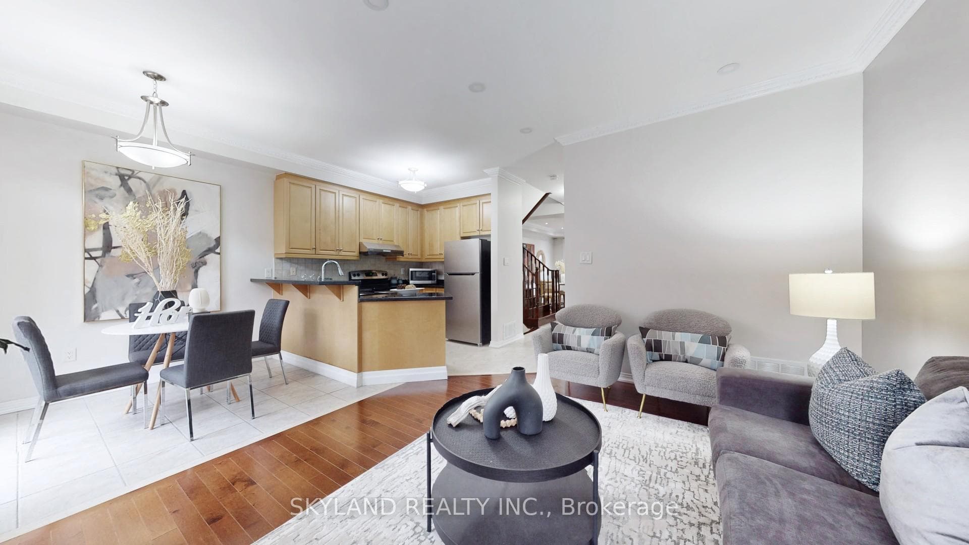 9 Magnotta Road photo 7