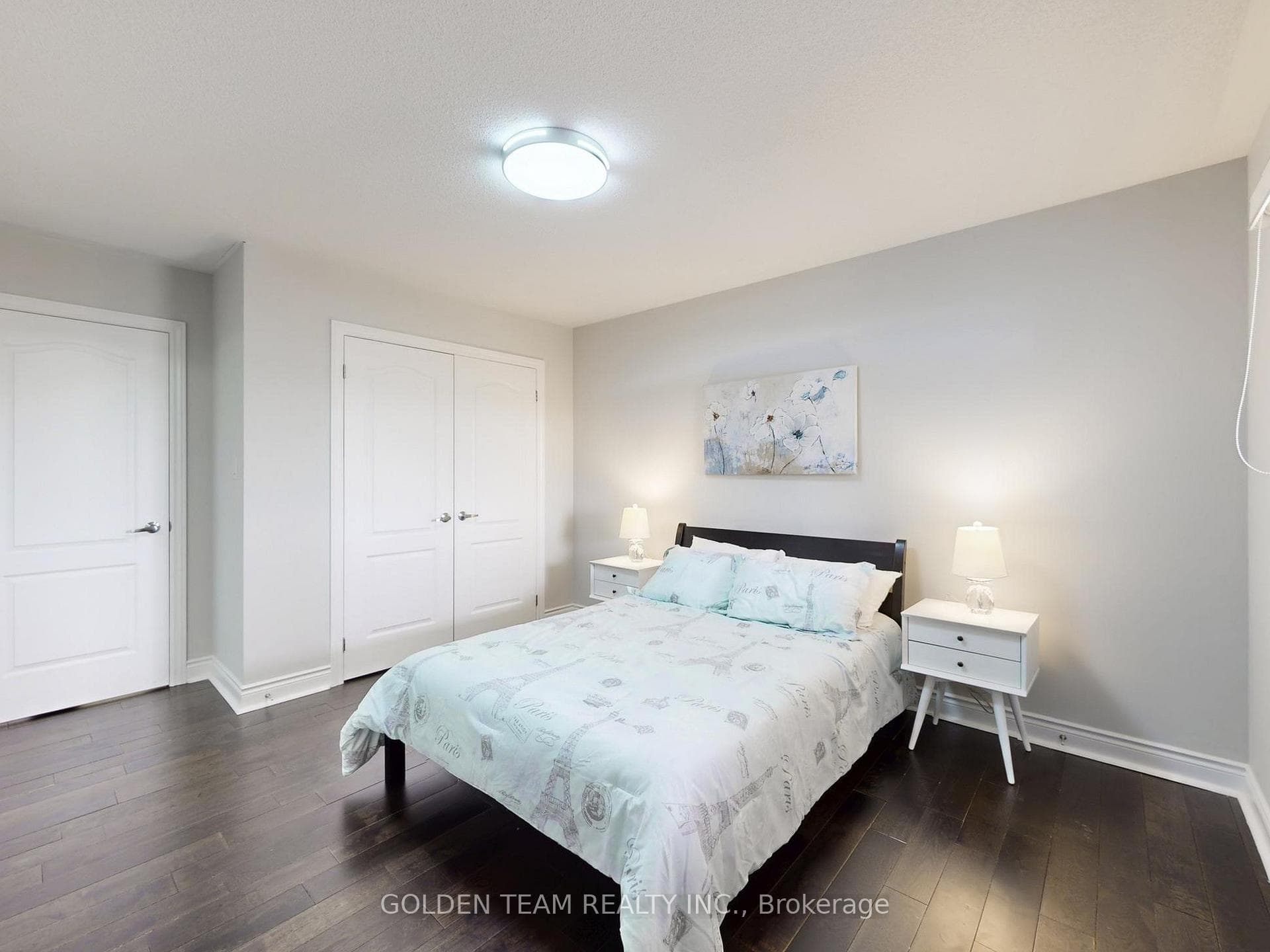 939 Memorial Circle photo 40