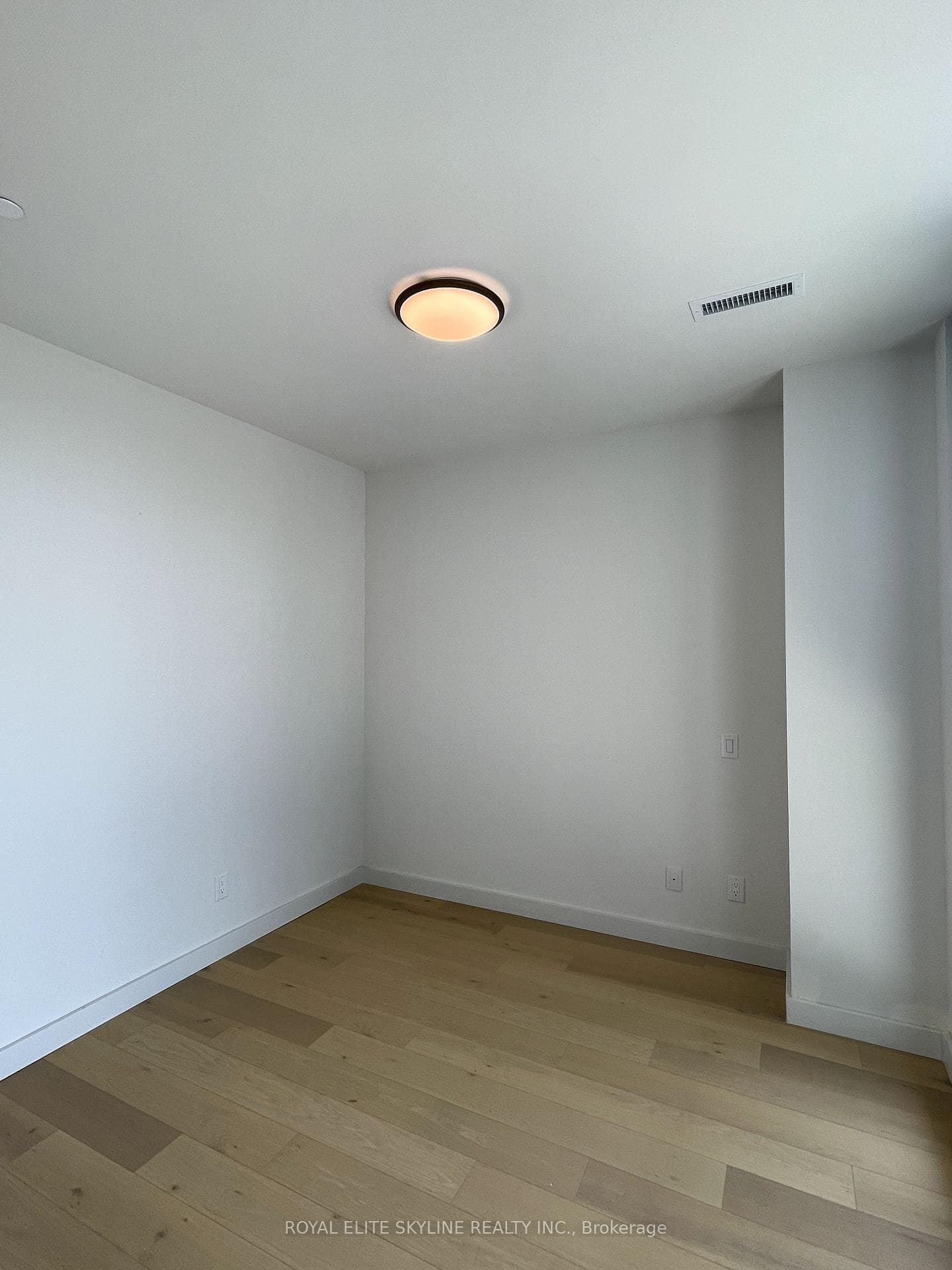 81 Wellesley Street Unit 2601 photo 6