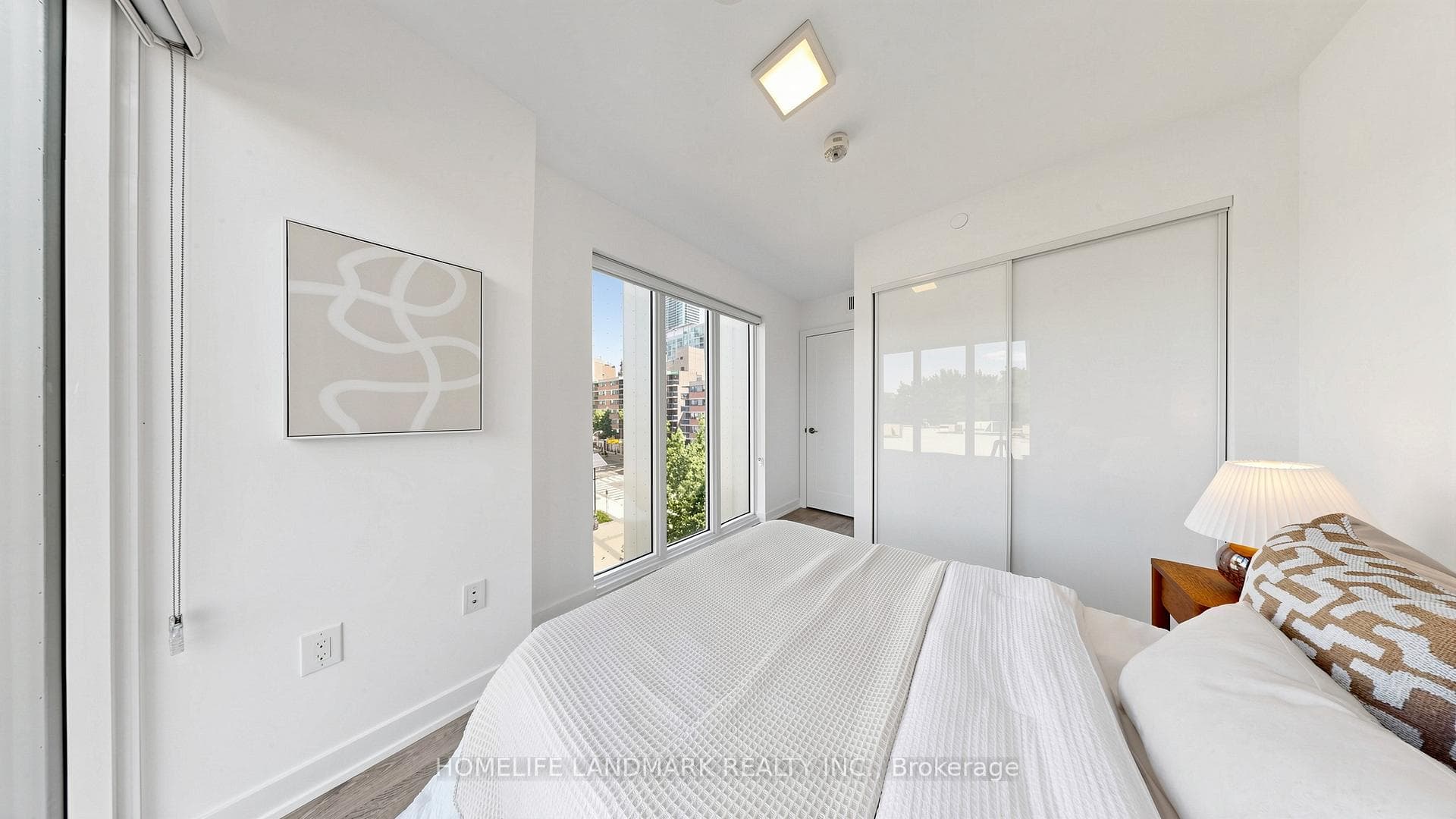 50 McCaul Street Unit 504 photo 17