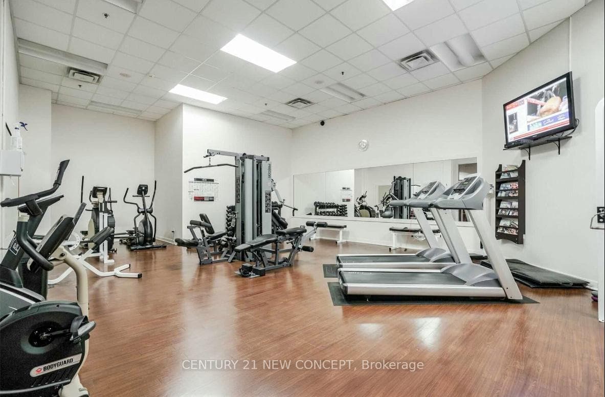 2 Fieldway Road Unit 302 photo 21