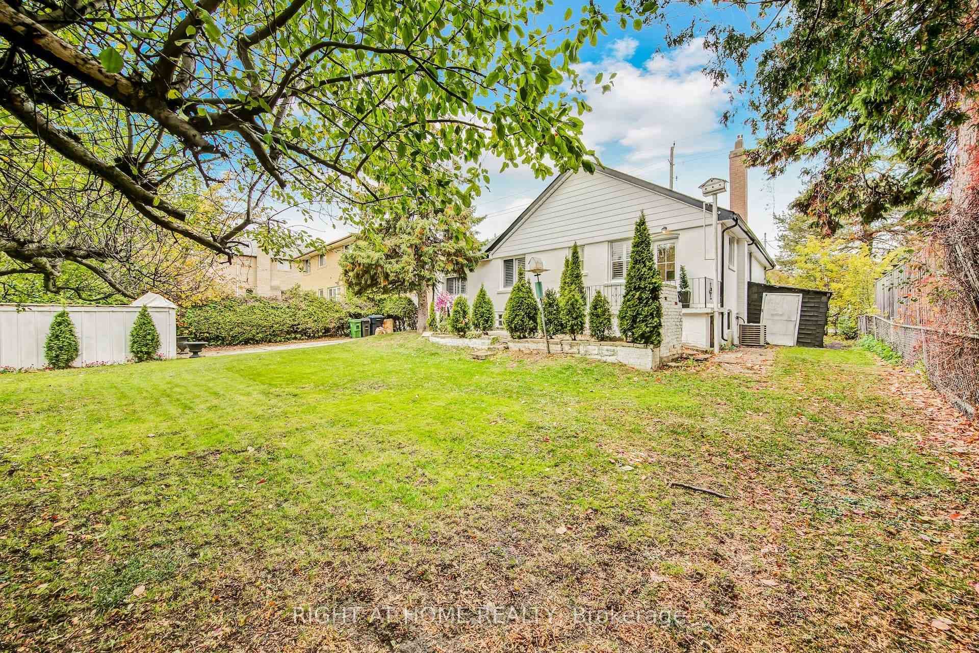 357 Drewry Avenue photo 36