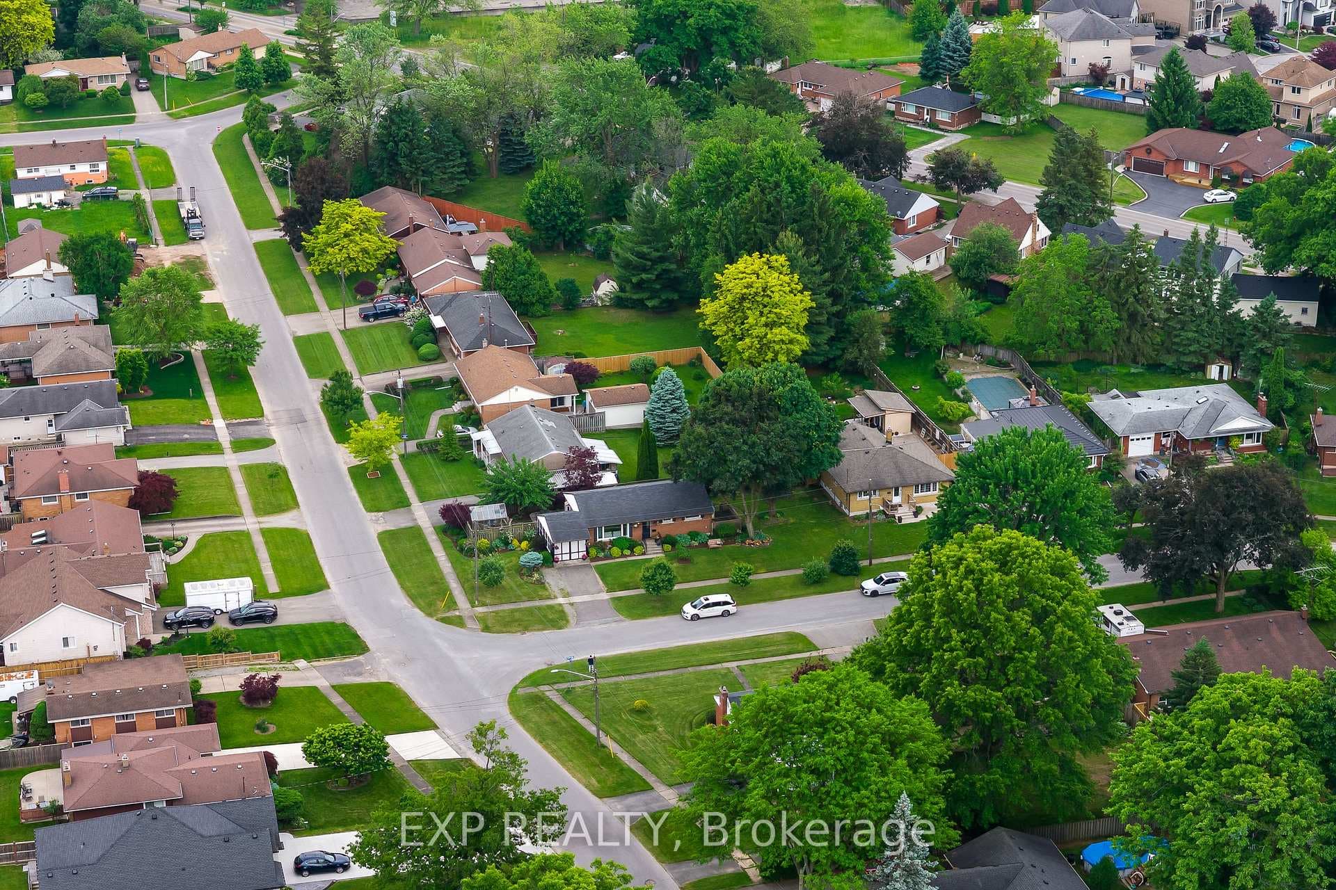 5667 Green Avenue photo 37