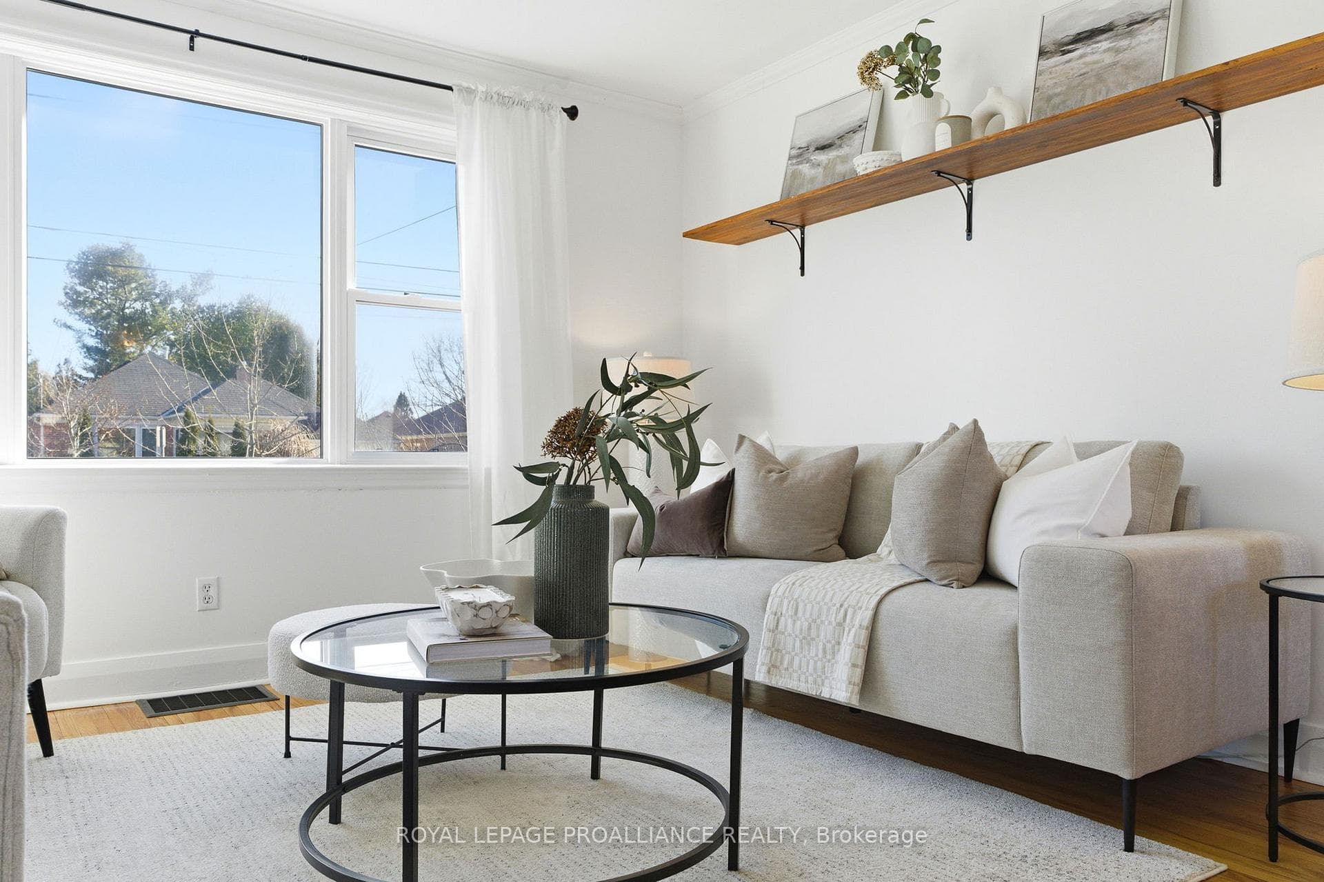 154 Munroe Street photo 7