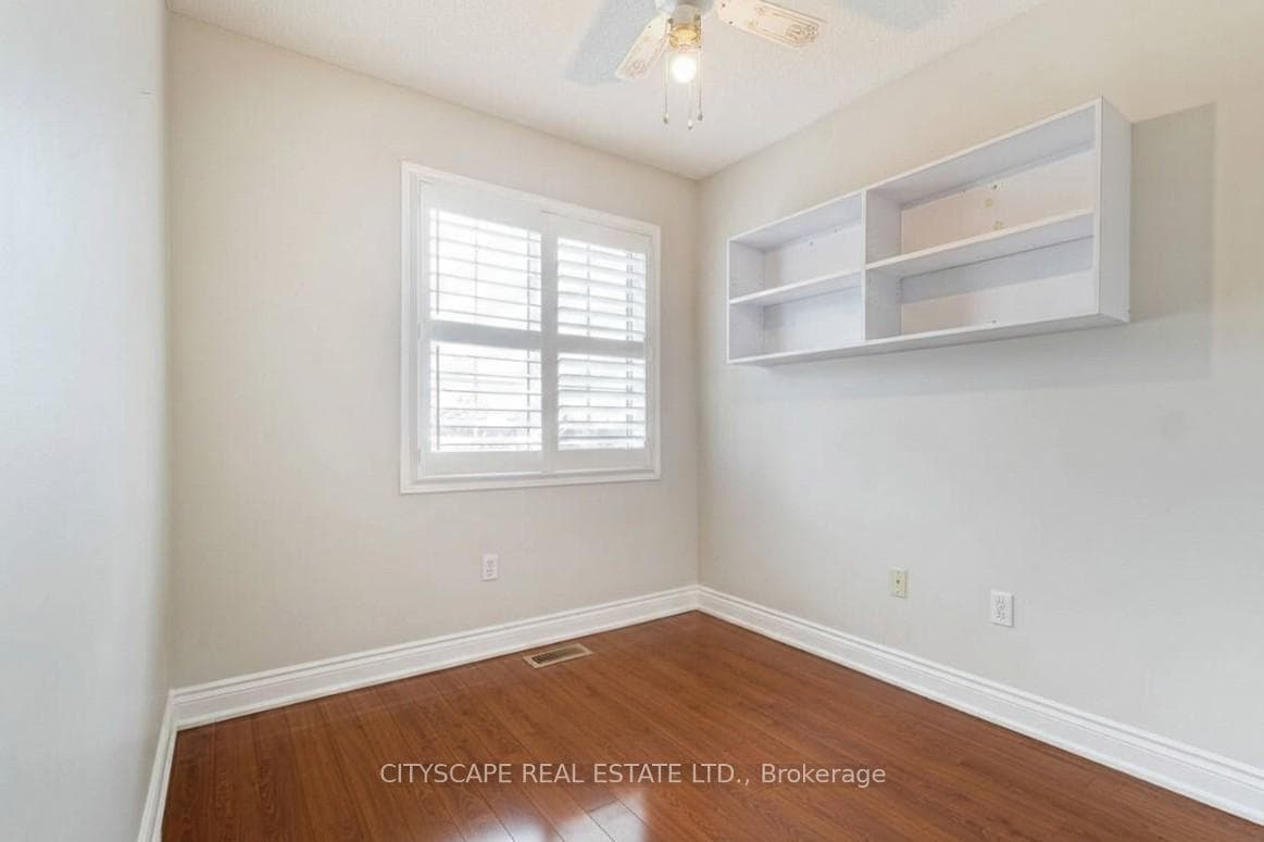 1480 Britannia Road Unit 82 photo 17