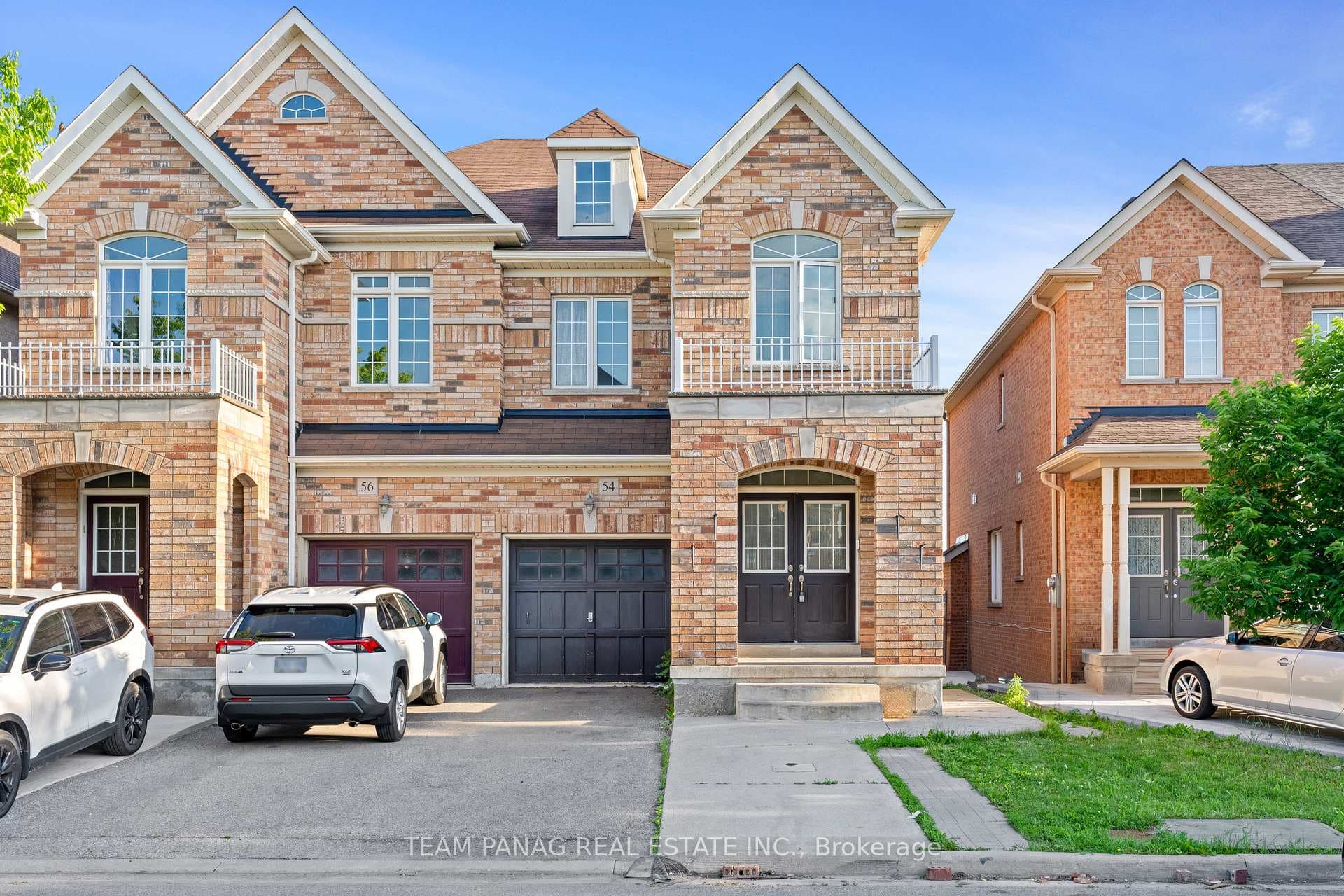 54 Clearfield Drive photo 1