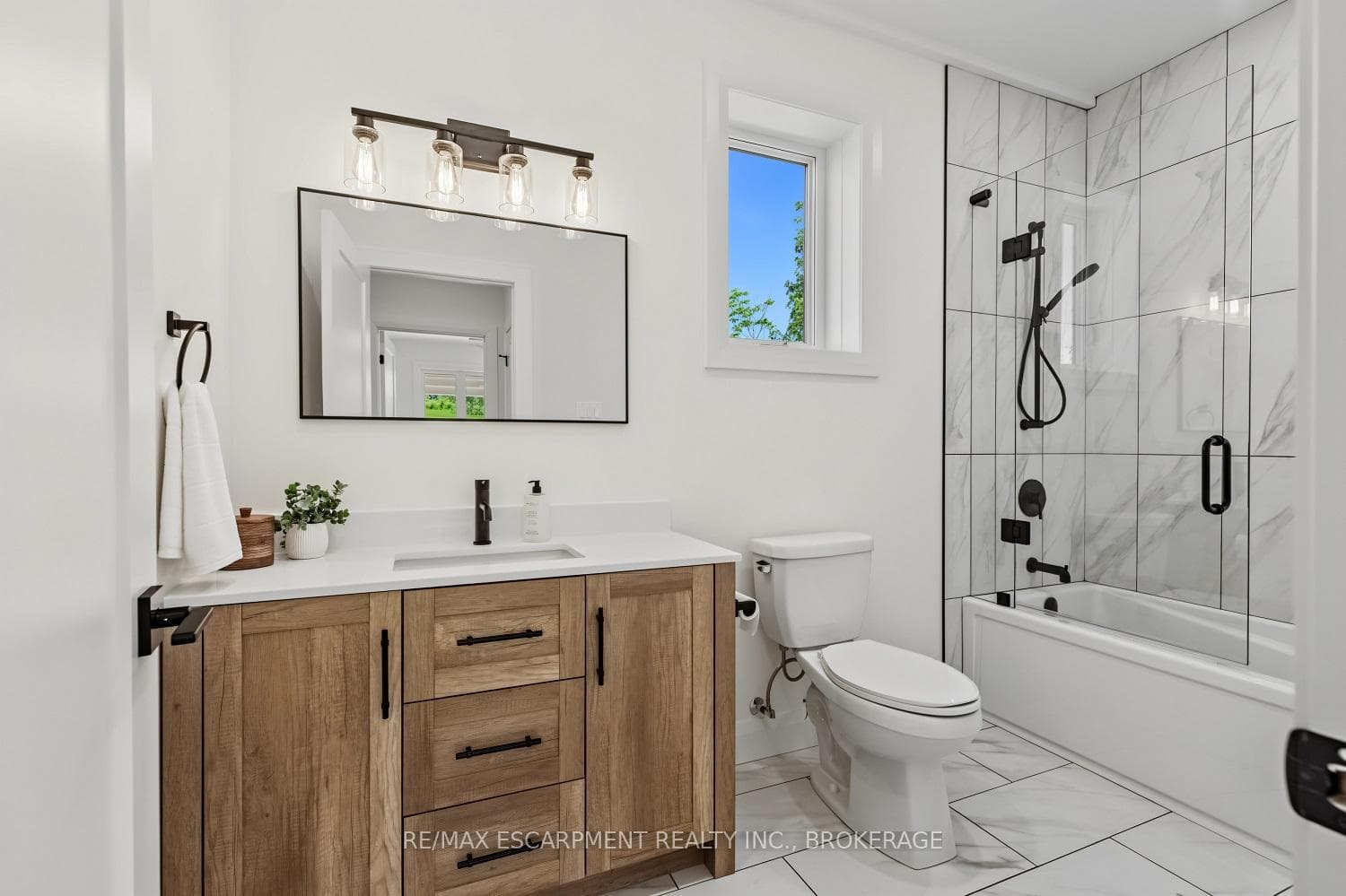165 Wilson Drive photo 39
