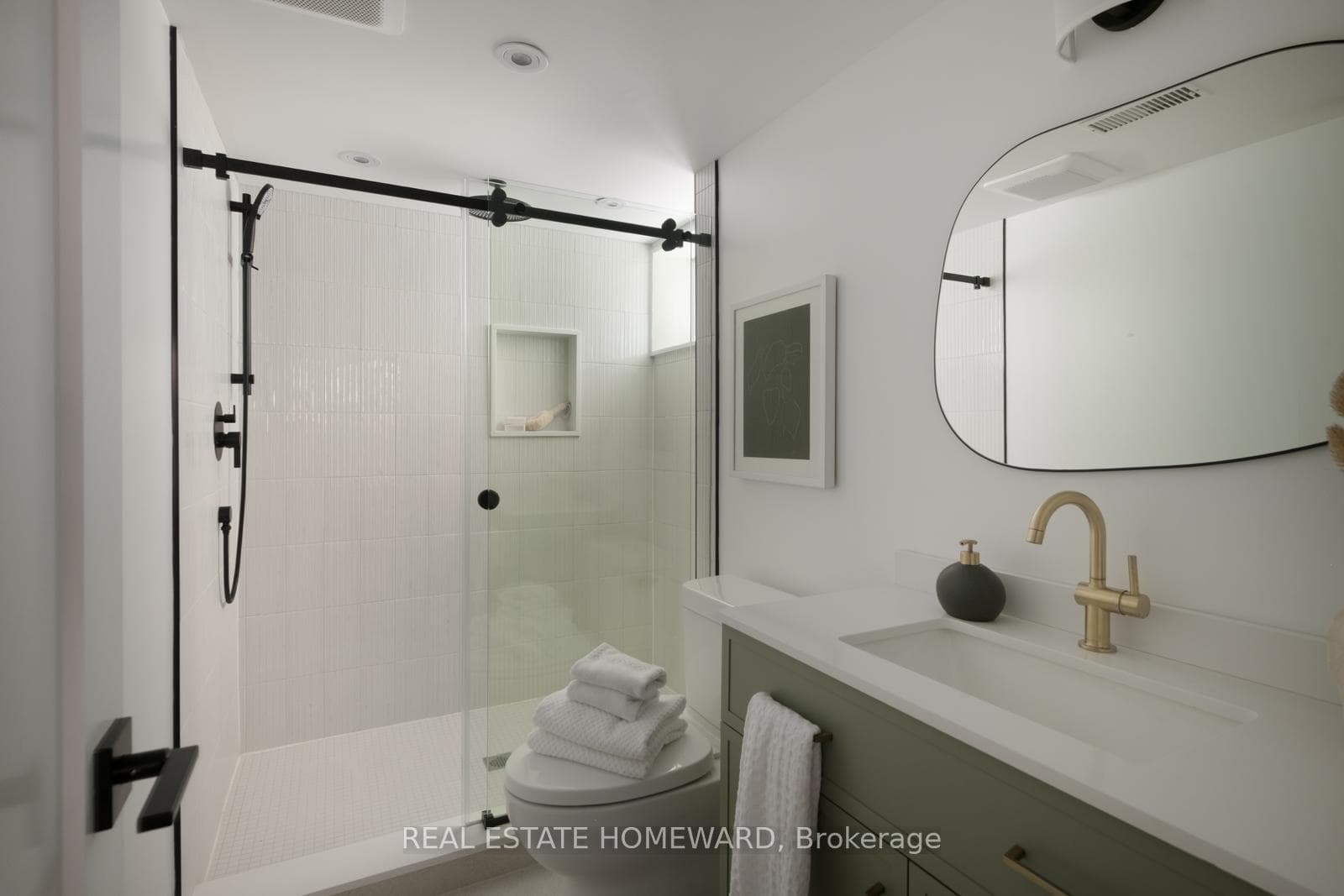 148 Mountjoy Avenue photo 29