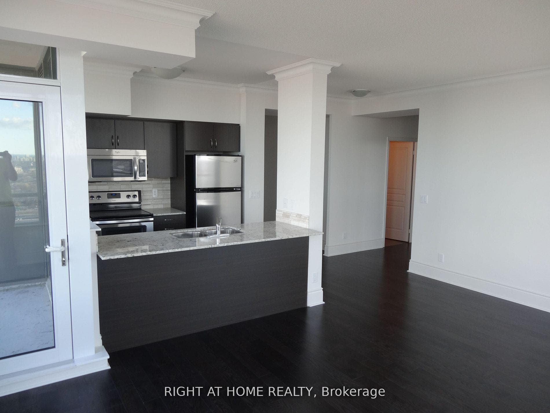 2230 Lake Shore Boulevard Unit 4304 photo 9