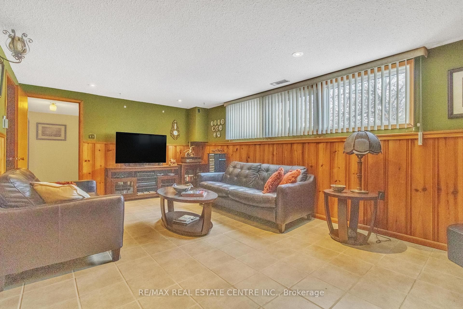 19 Meadowland Gate photo 31