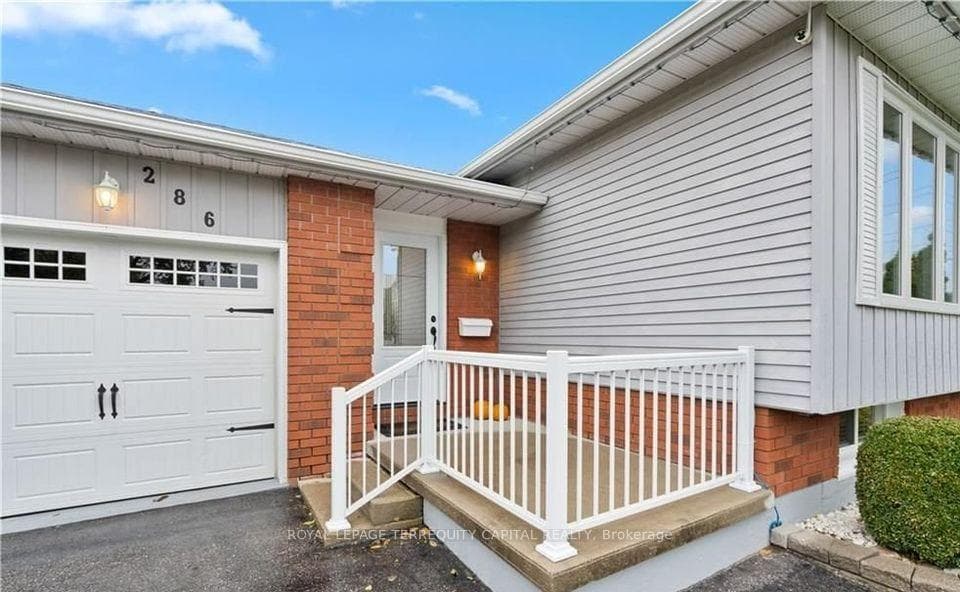 286 St Vincent Street Unit #Upper photo 5