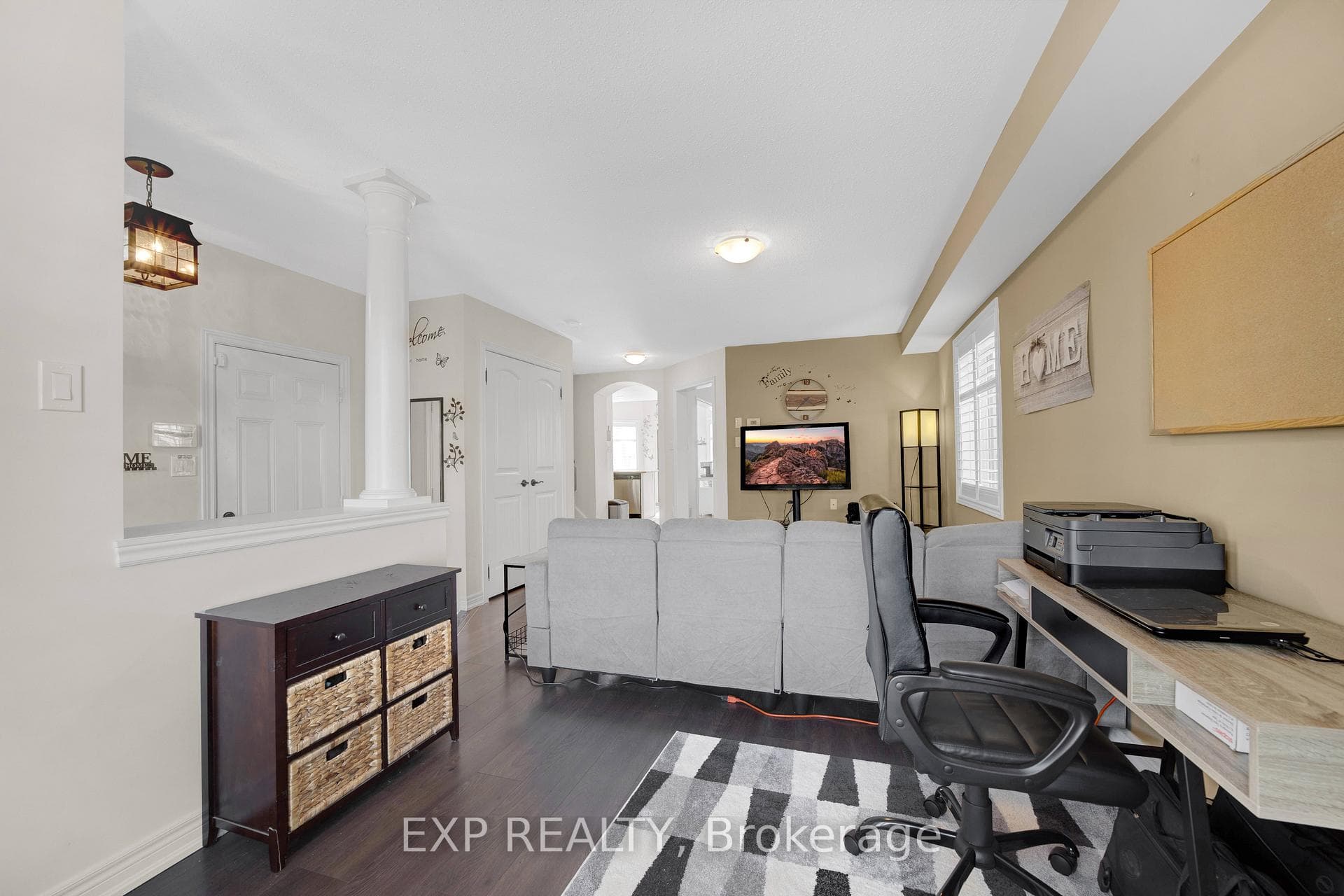 194 Maplewood Drive photo 13