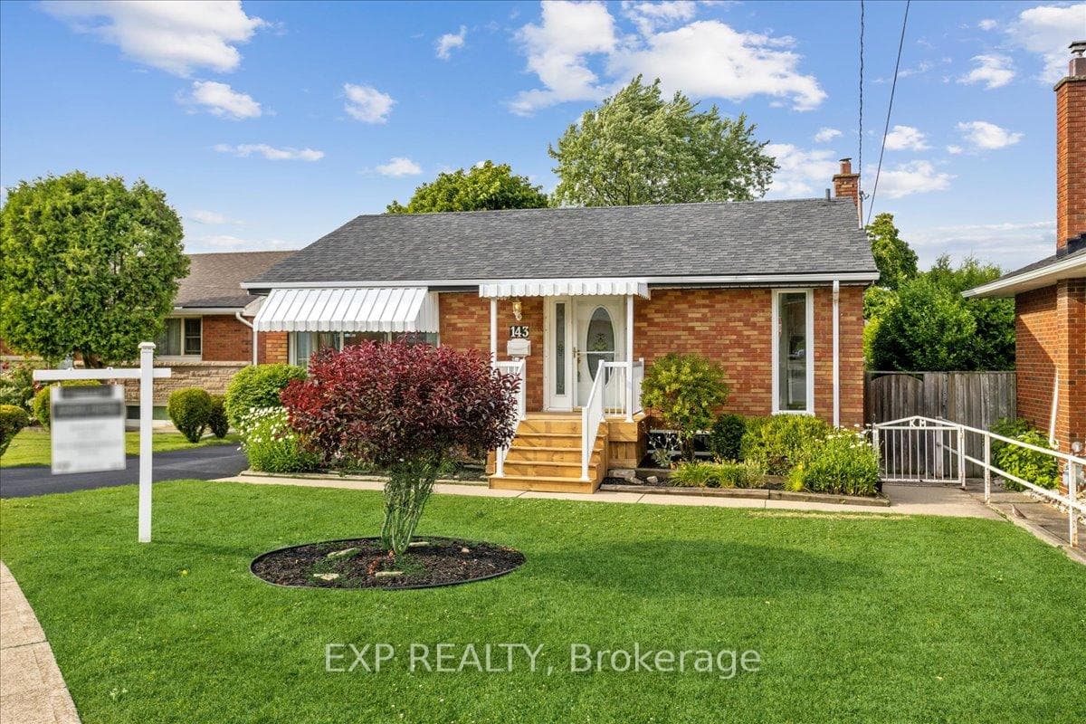 143 Broker Drive photo 1