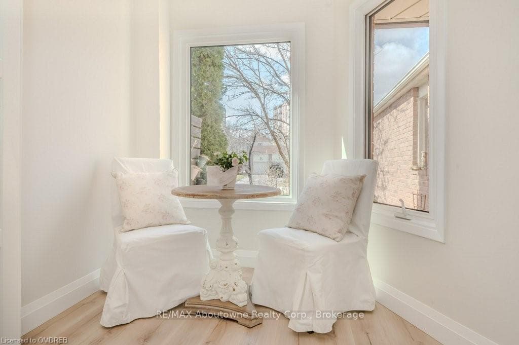 1274 BARBERRY N/A photo 12