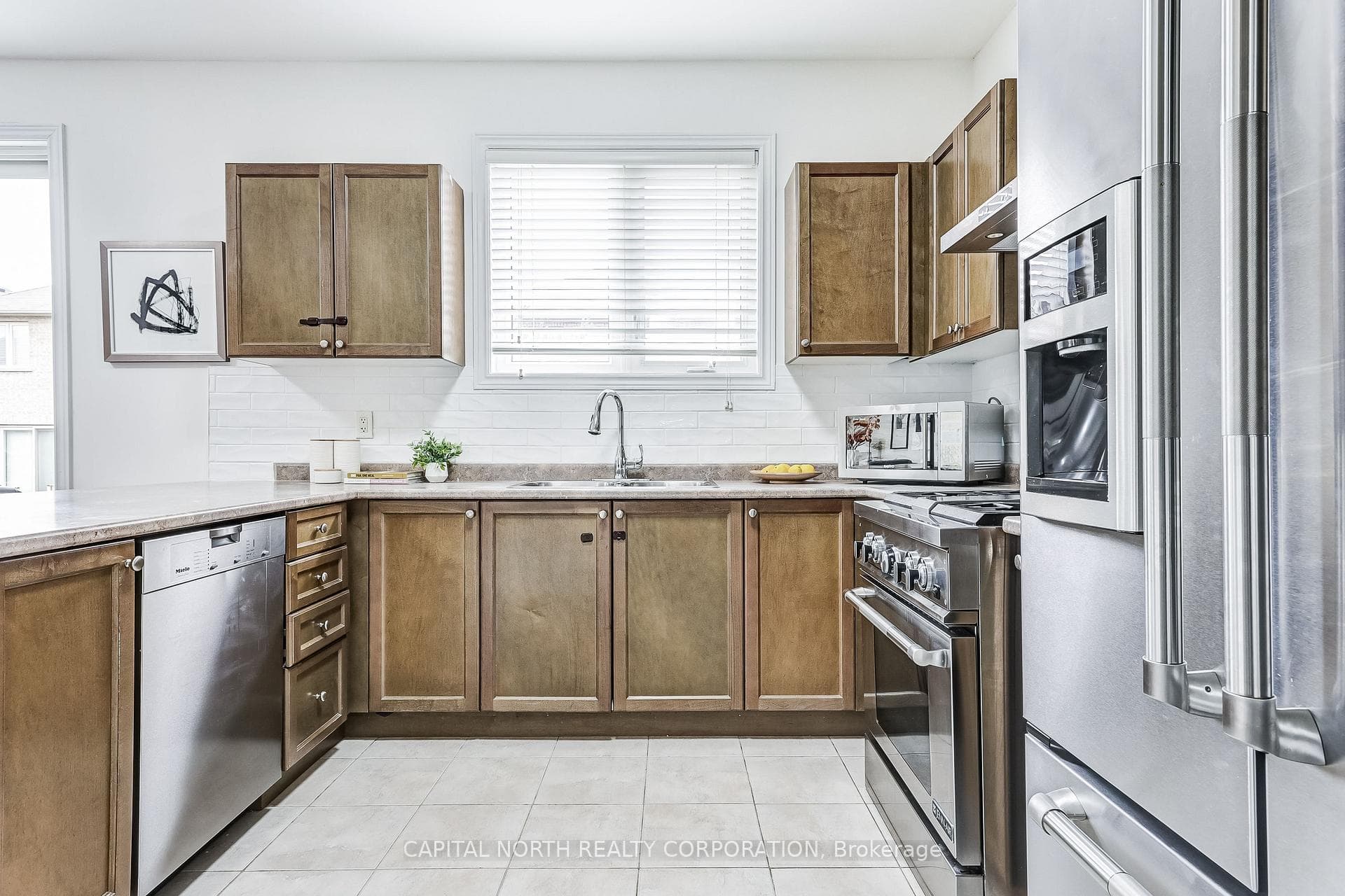 31 Weekes Avenue photo 11
