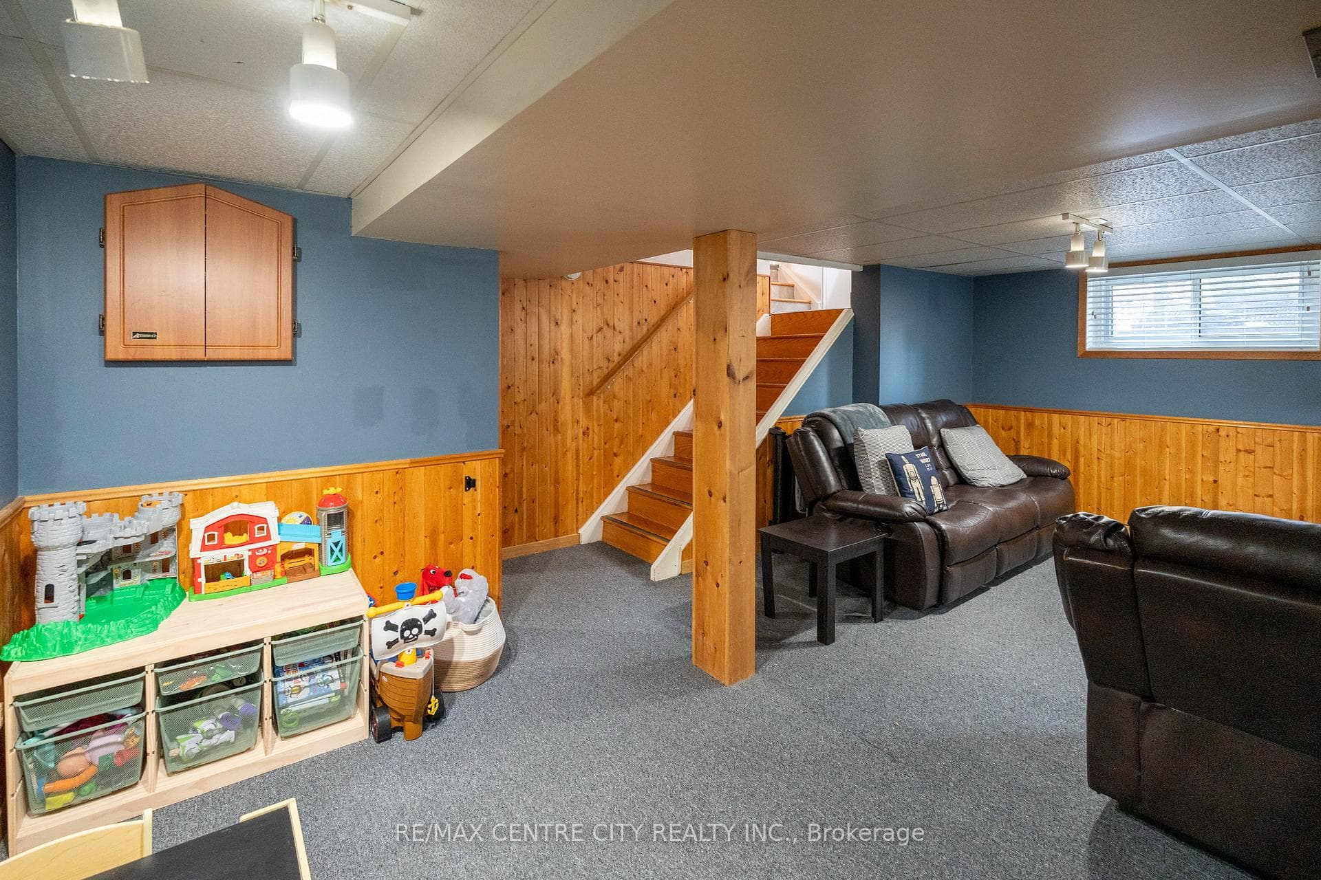 366 Hudson Drive photo 33