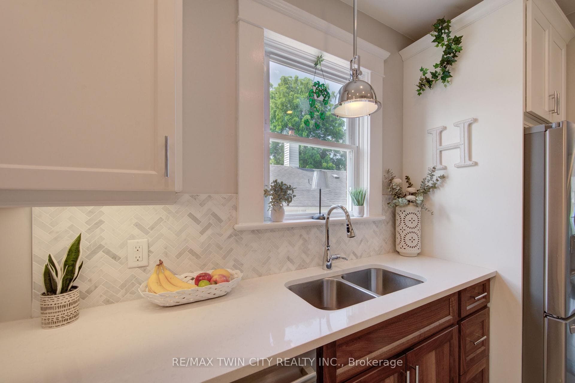 106 Sydenham Street photo 19