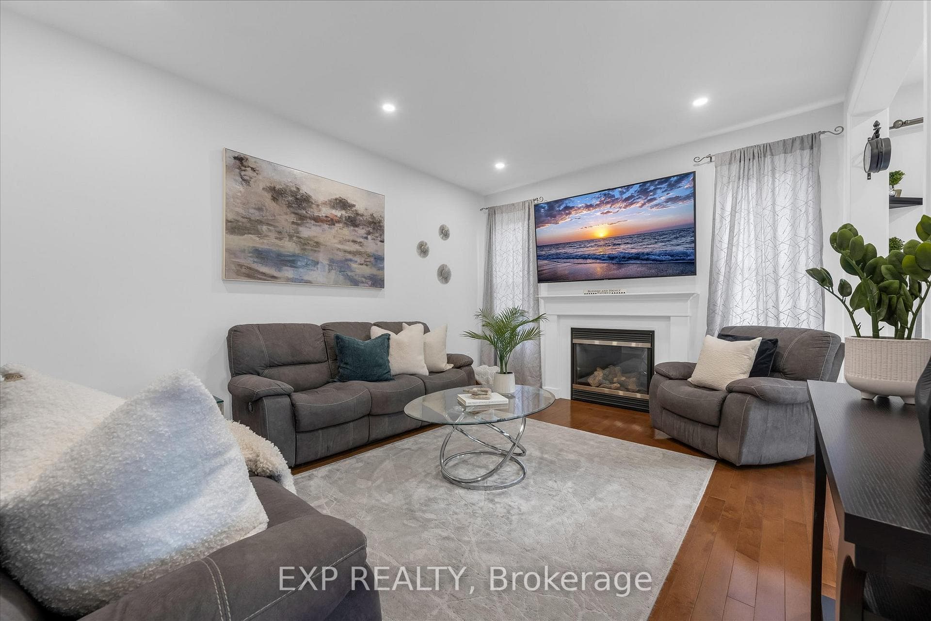563 Fifty Road photo 13